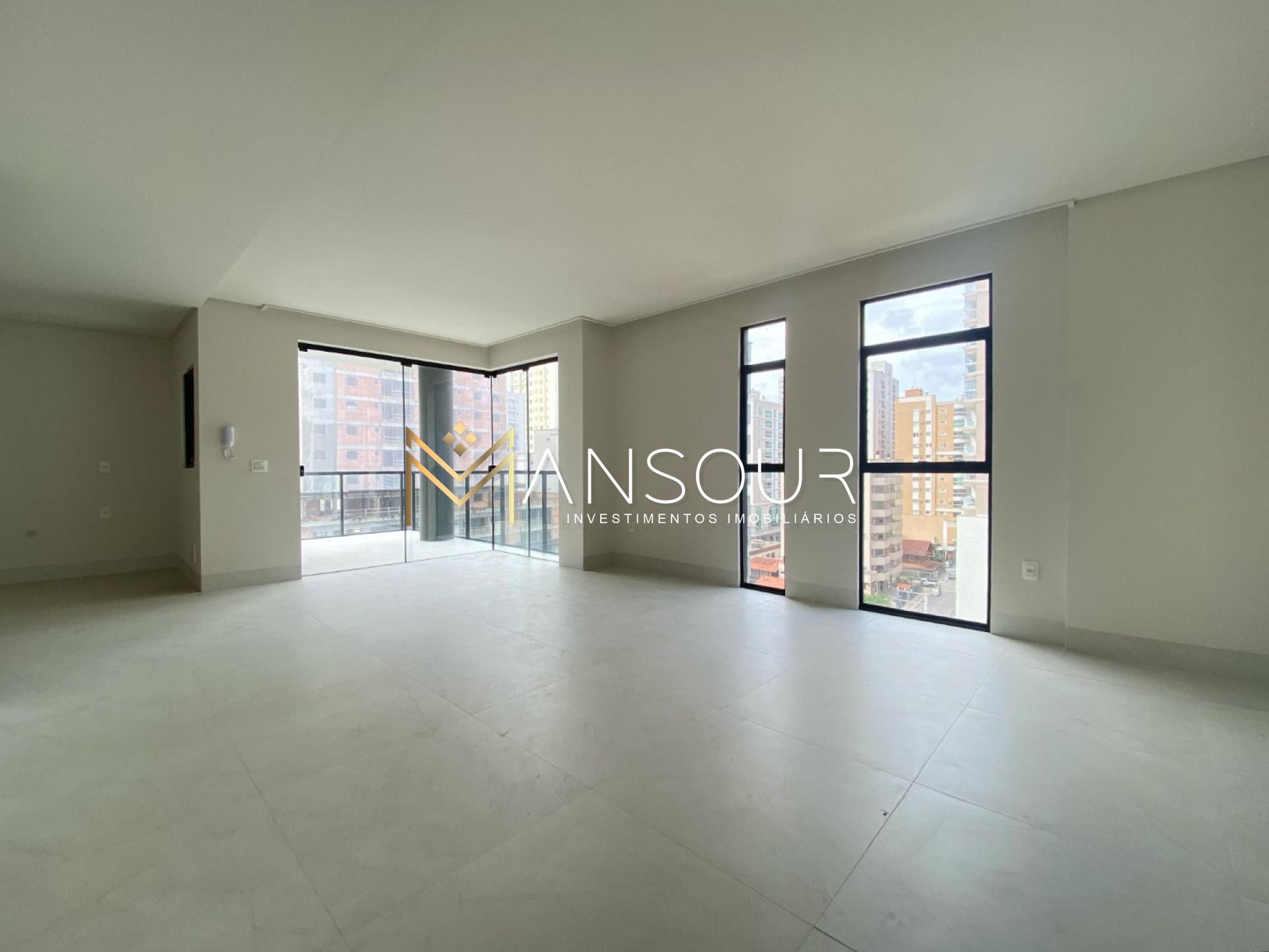 ARQUITETURA CONTEMPÔRANEA  Apartamento 03 suítes