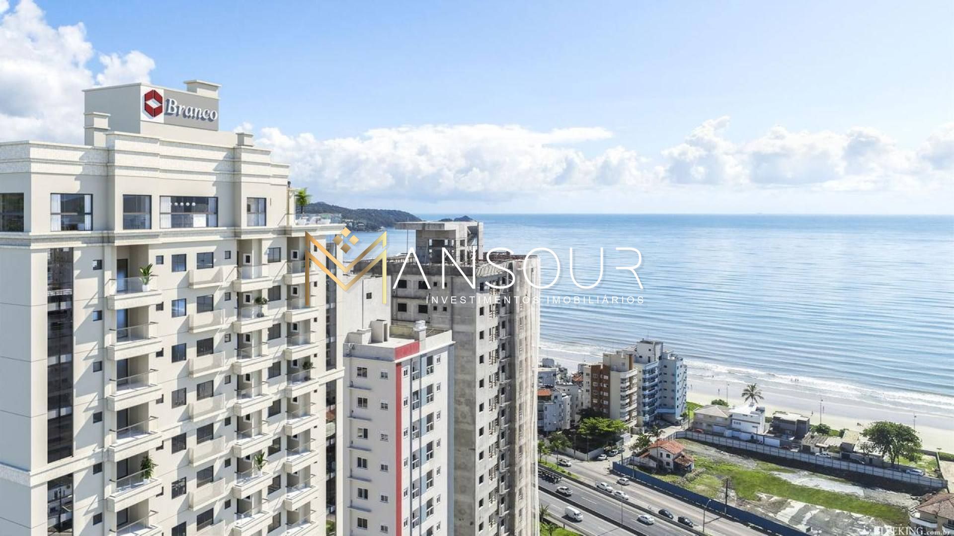 BEM LOCALIZADO Apartamento 02 suítes