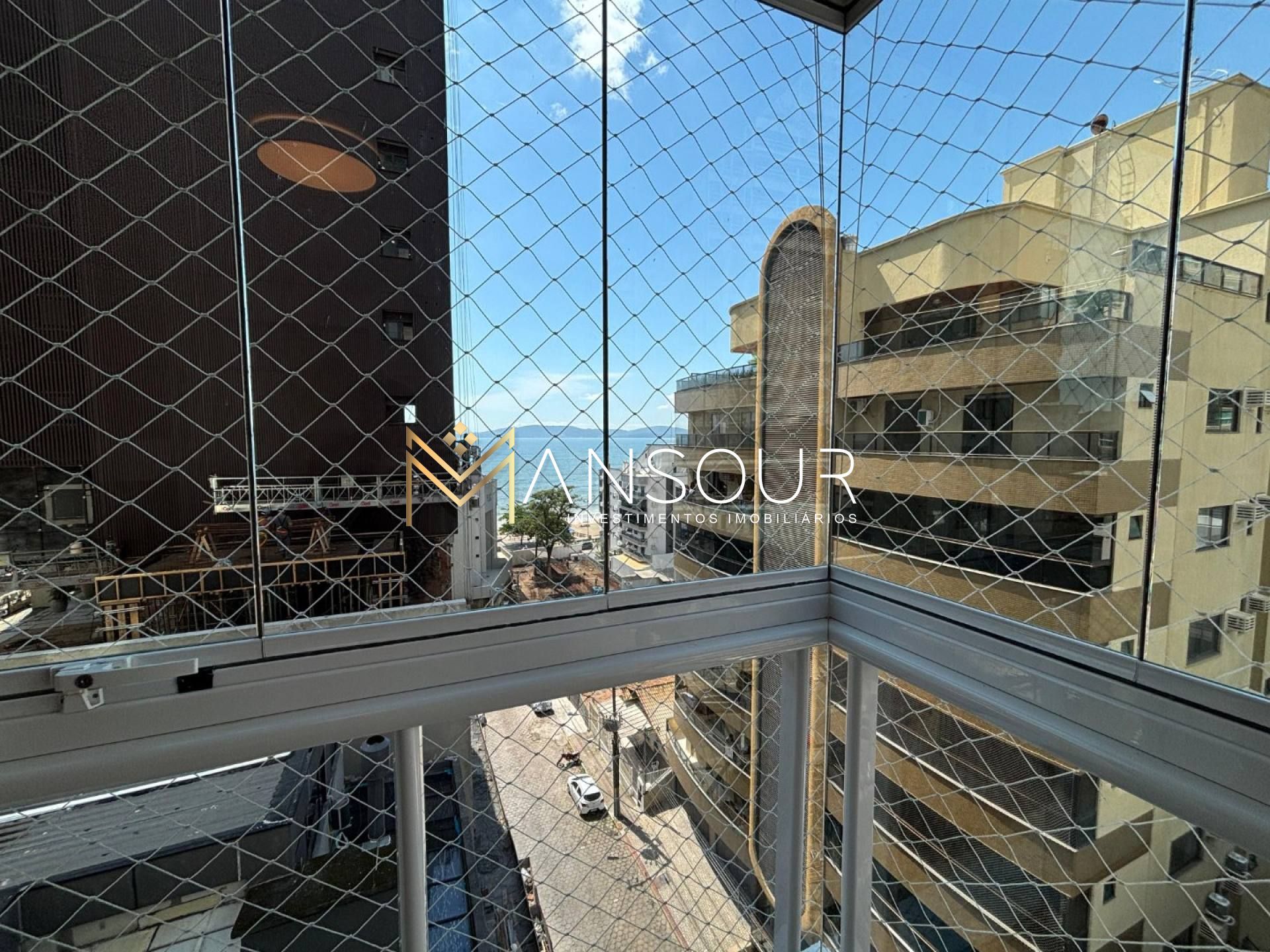 FINAMENTE MOBILIADO Apartamento 04 suítes