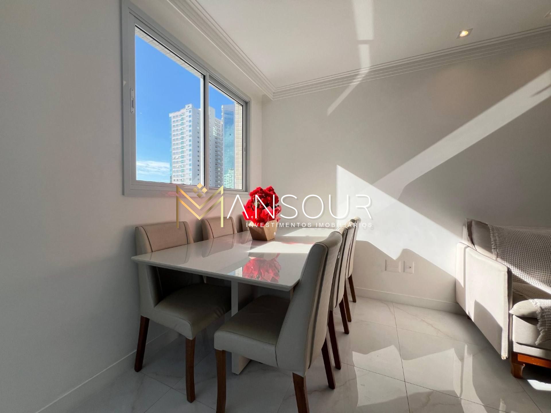 MOBILIADO Apartamento 02 suítes
