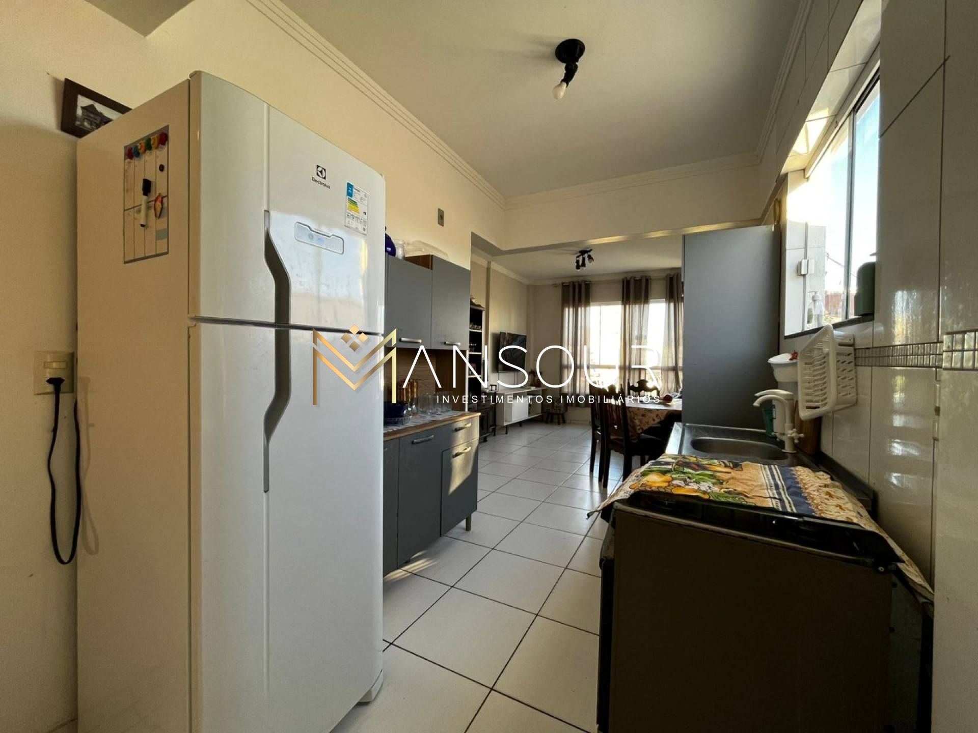 CONDIÇÃO ESPECIAL Apartamento 02 Dormitórios