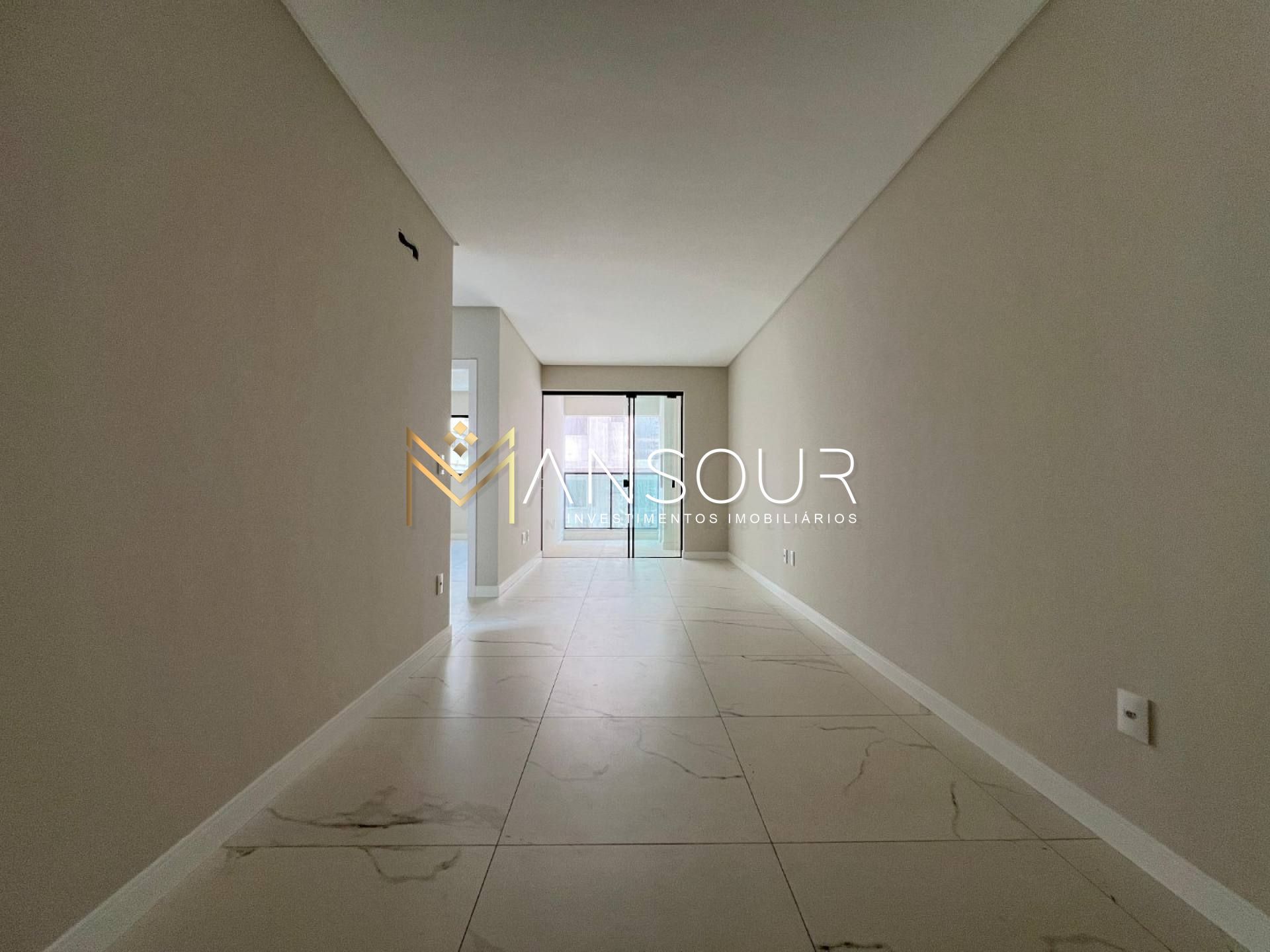 EXCELENTE LOCALIZAÇÃO Apartamento 02 suítes