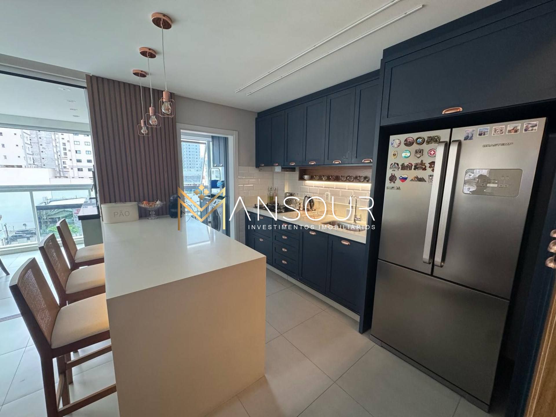 FINAMENTE MOBILIADO Apartamento 04 suítes