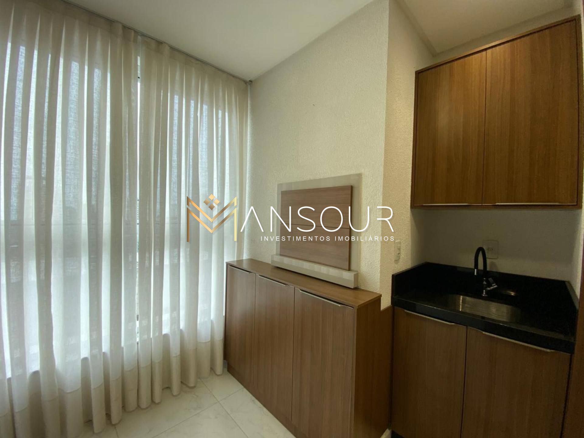 MOBILIADO Apartamento 02 Dormitórios sendo 01 suíte
