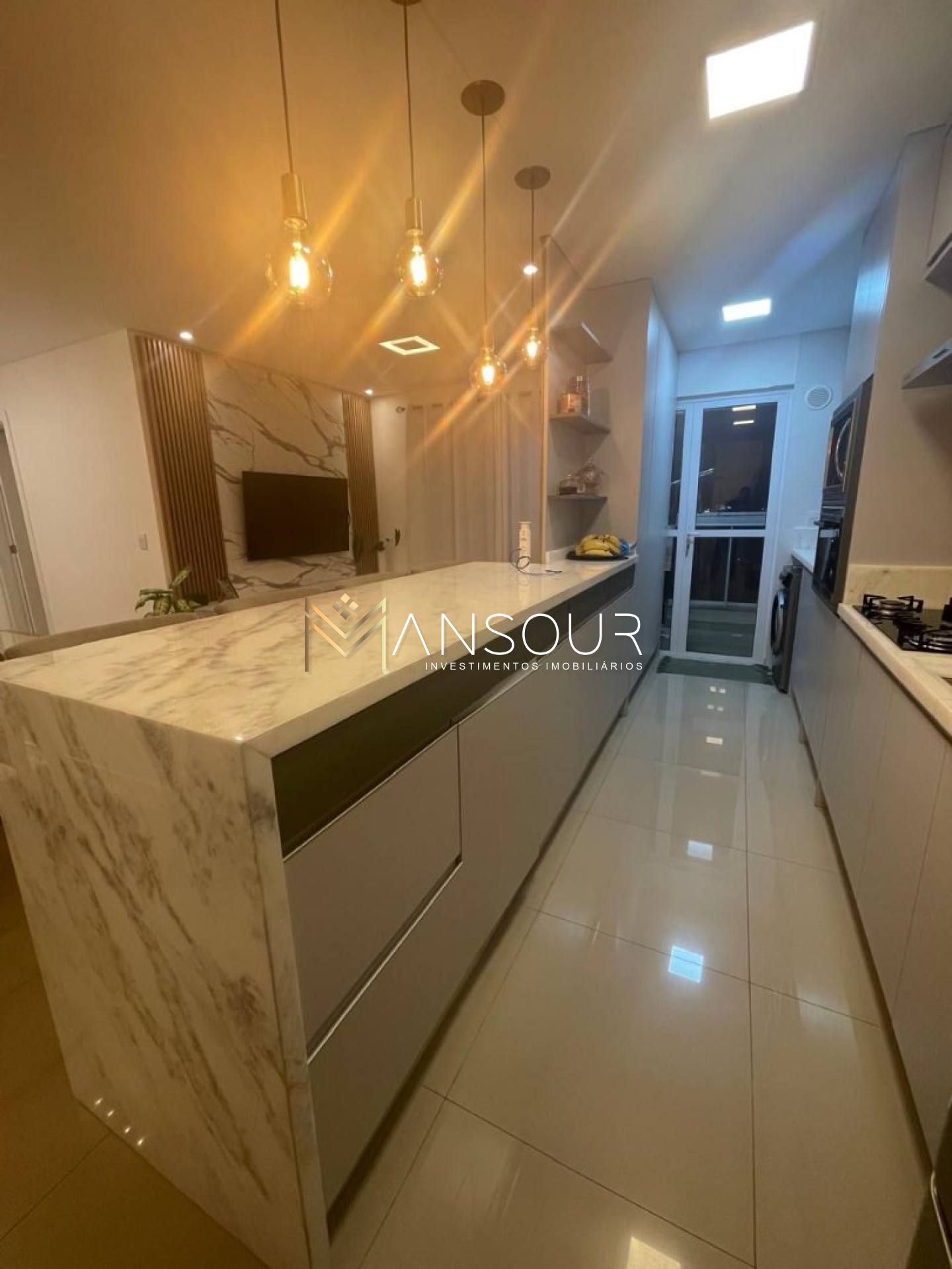 INFRAESTRUTURA COMPLETA  Apartamento 02 Dormitórios sendo 01 suíte