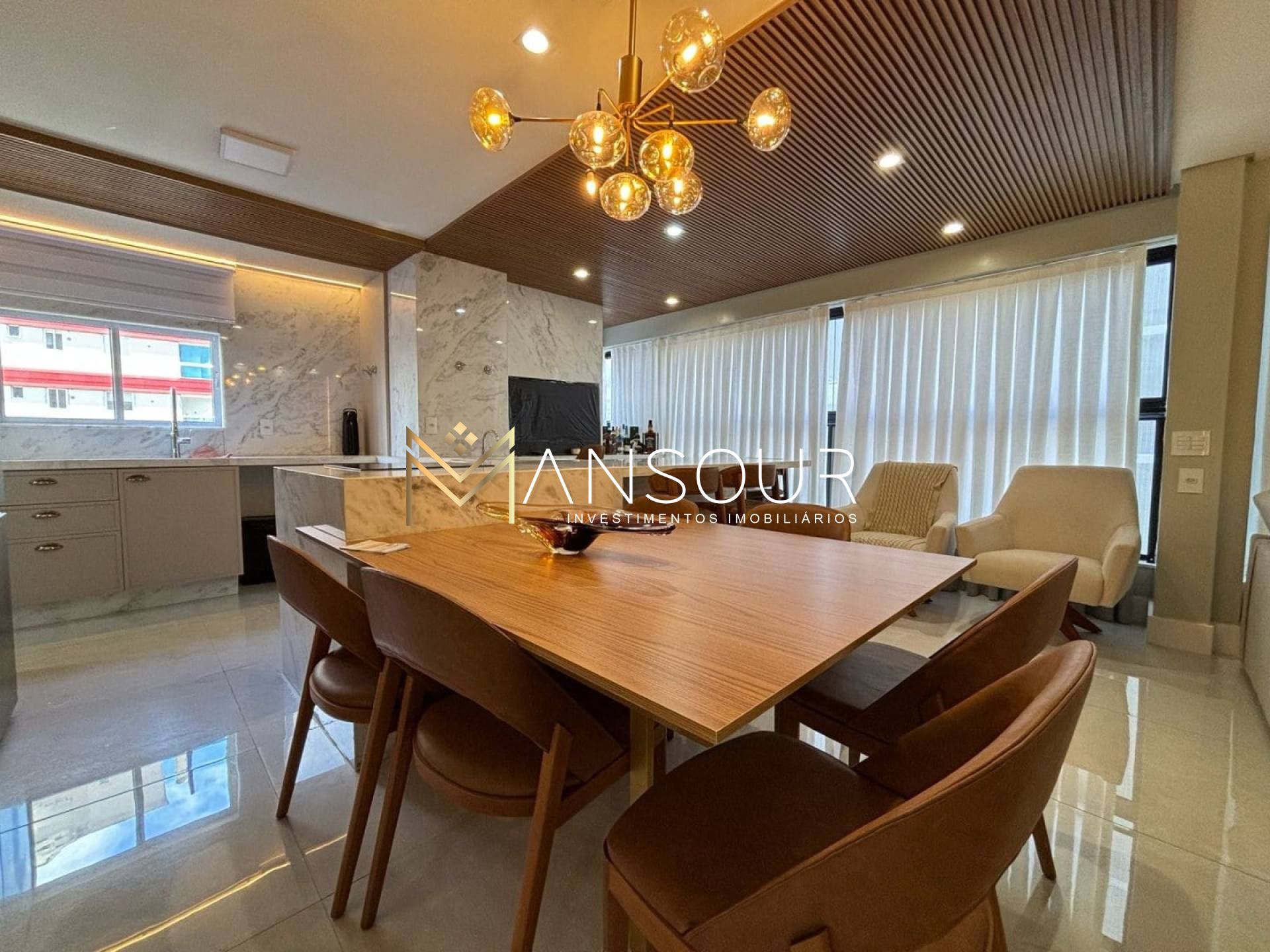 MOBILIADO E CLIMATIZADO Apartamento 03 suítes