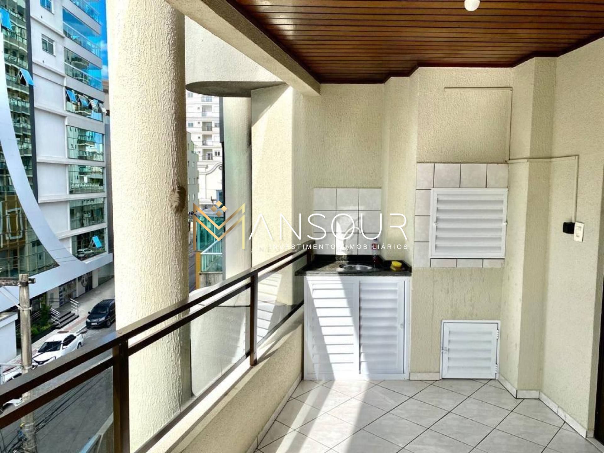 MOBILIADO Apartamento 03 Dormitórios sendo 01 suíte