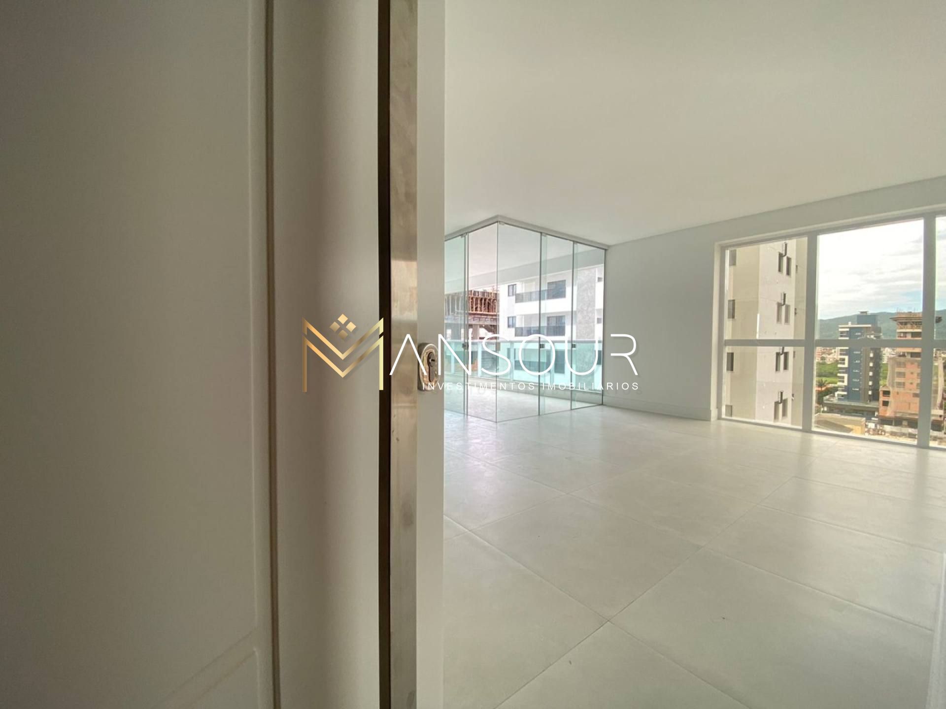 PAGAMENTO FACILITADO Apartamento 03 suítes