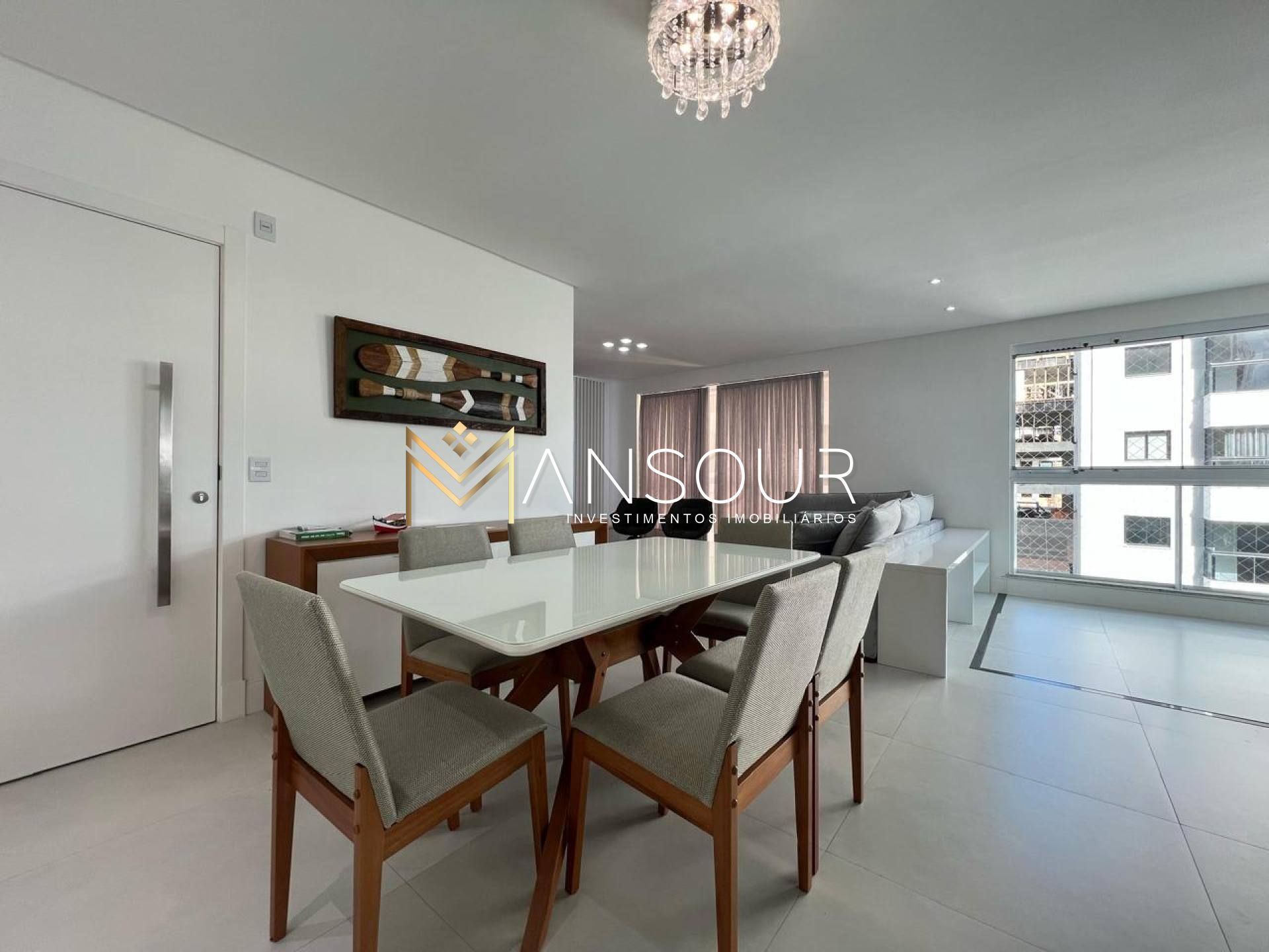 MOBILIADO Apartamento 03 suítes