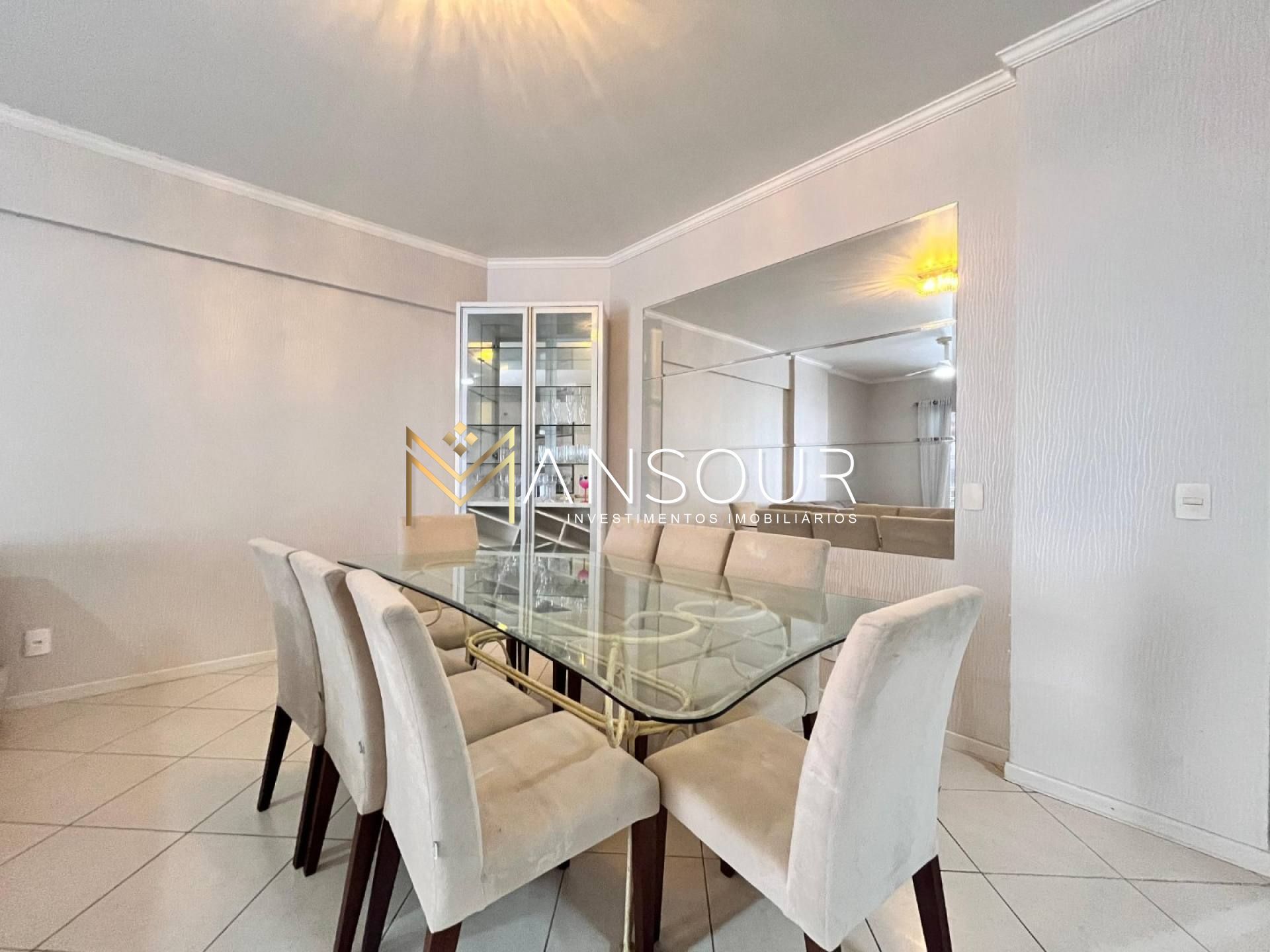 MOBILIADO E CLIMATIZADO Apartamento 03 Dormitórios sendo 01 suíte