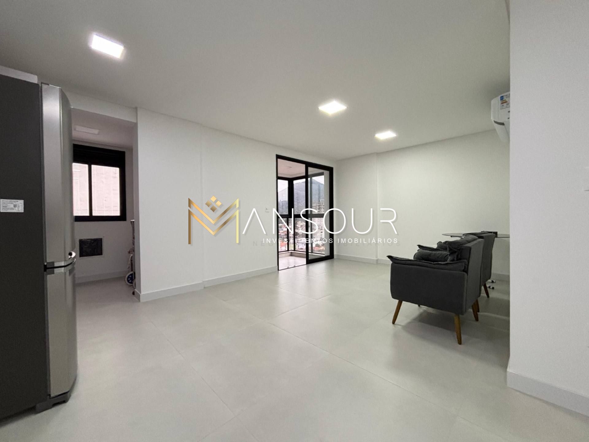Apartamento 03 Dormitórios sendo 01 suíte e 02 Demi suíte