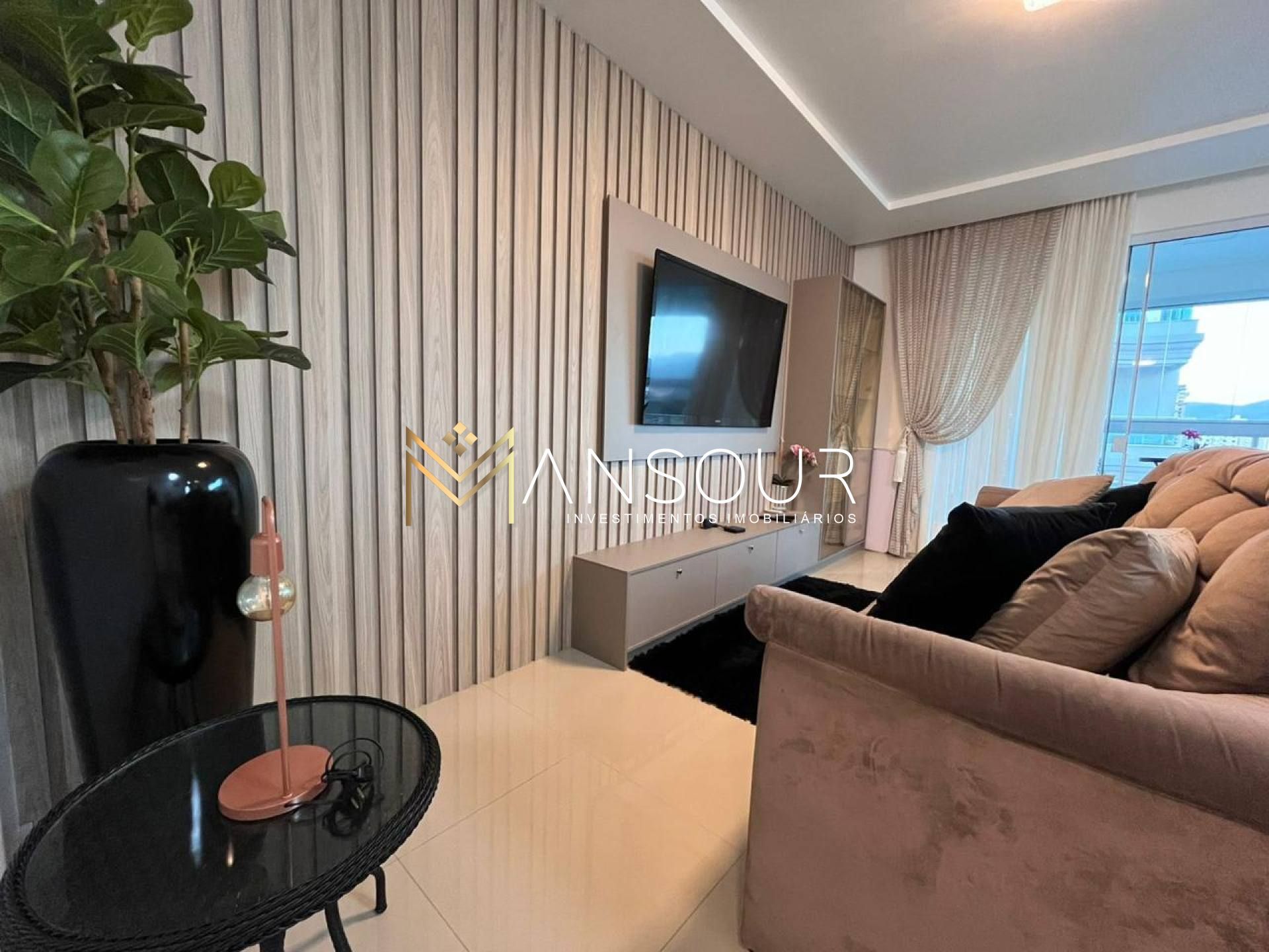 MOBILIADO Apartamento 04 suítes