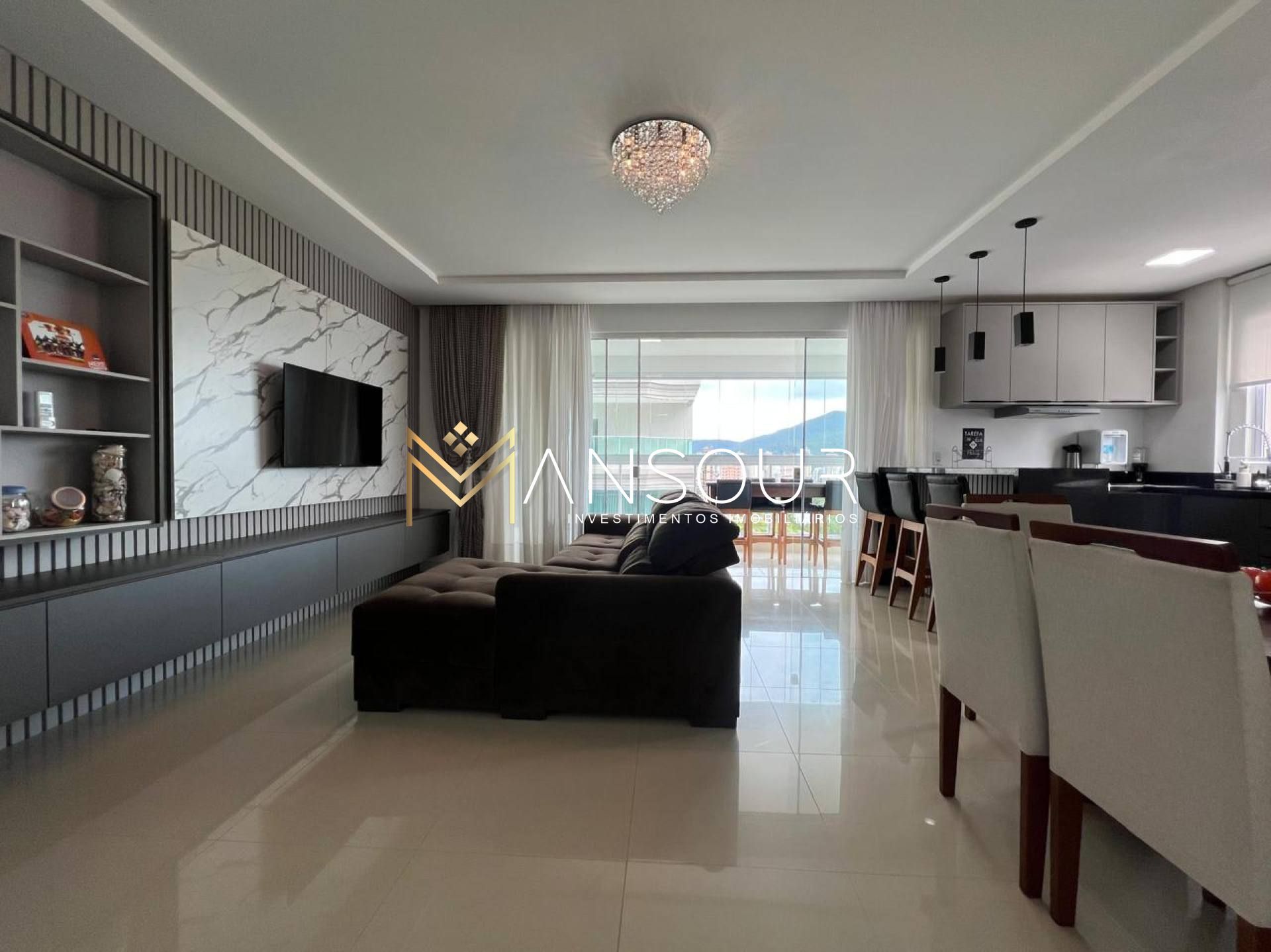 LOCALIZAÇÃO ESTRATÉGICA Apartamento 04 suítes
