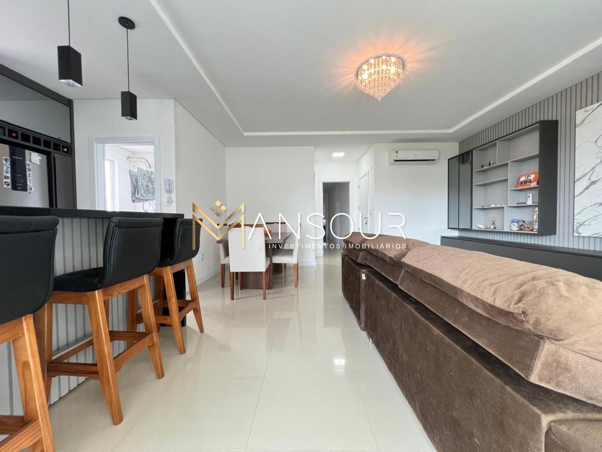 LOCALIZAÇÃO ESTRATÉGICA Apartamento 04 suítes