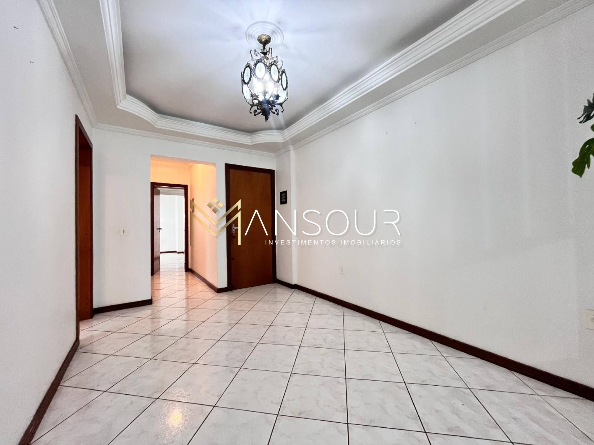 MEIA PRAIA Apartamento 03 Dormitórios sendo 01 suíte