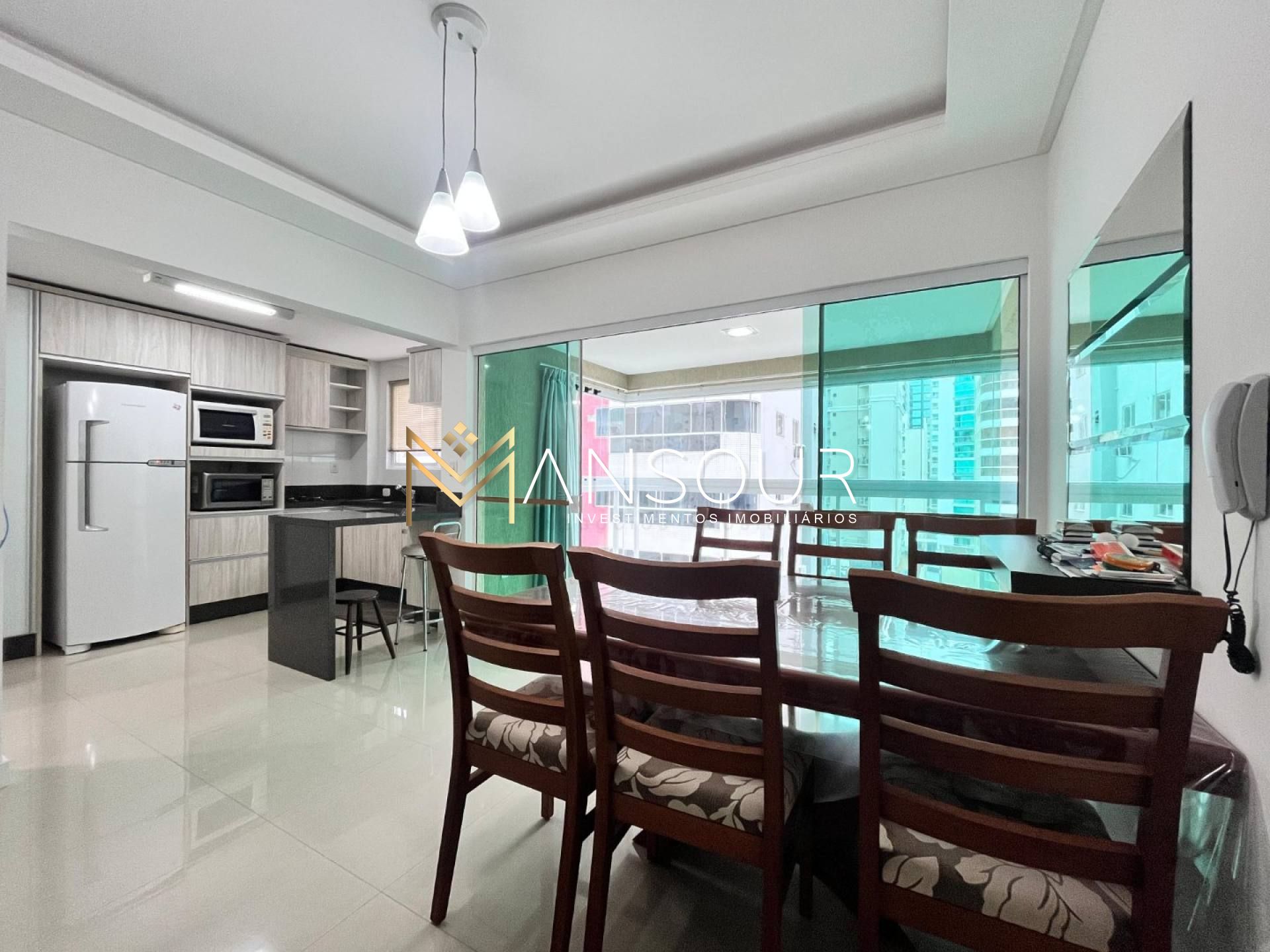 MOBILIADO E CLIMATIZADO Apartamento 02 suítes