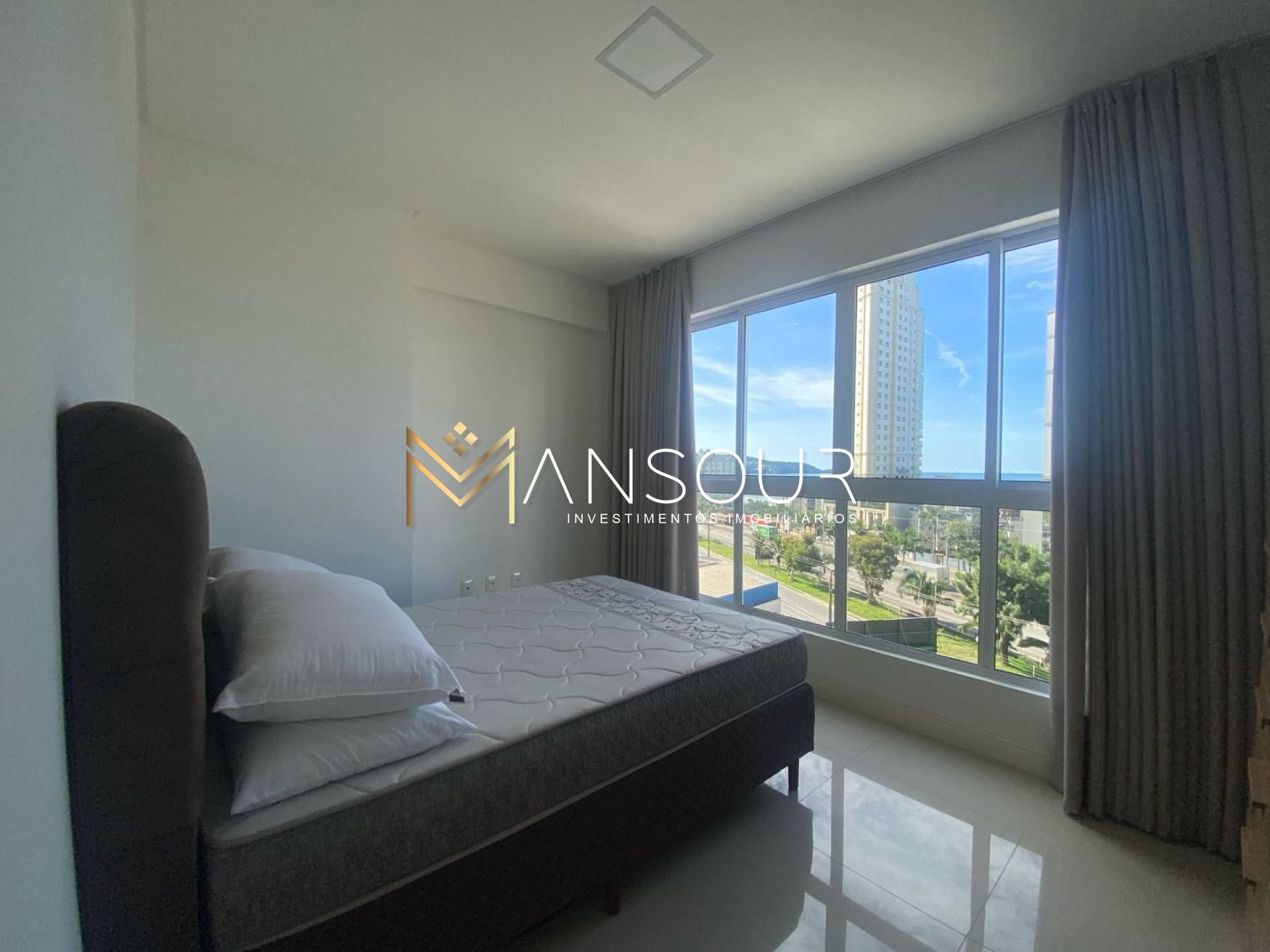 MOBILIADO Apartamento 02 Dormitórios sendo 01 suíte