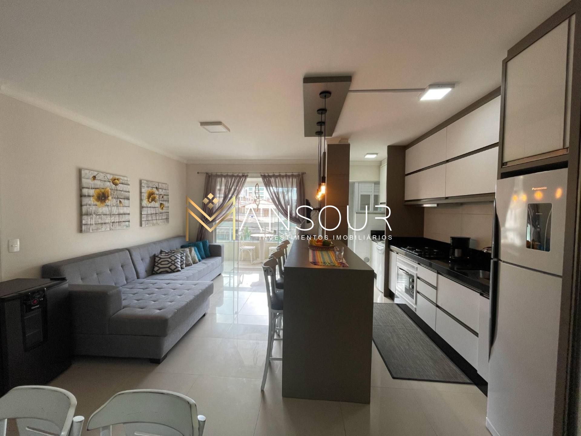 MOBILIADO Apartamento 03 Dormitórios sendo 01 suíte