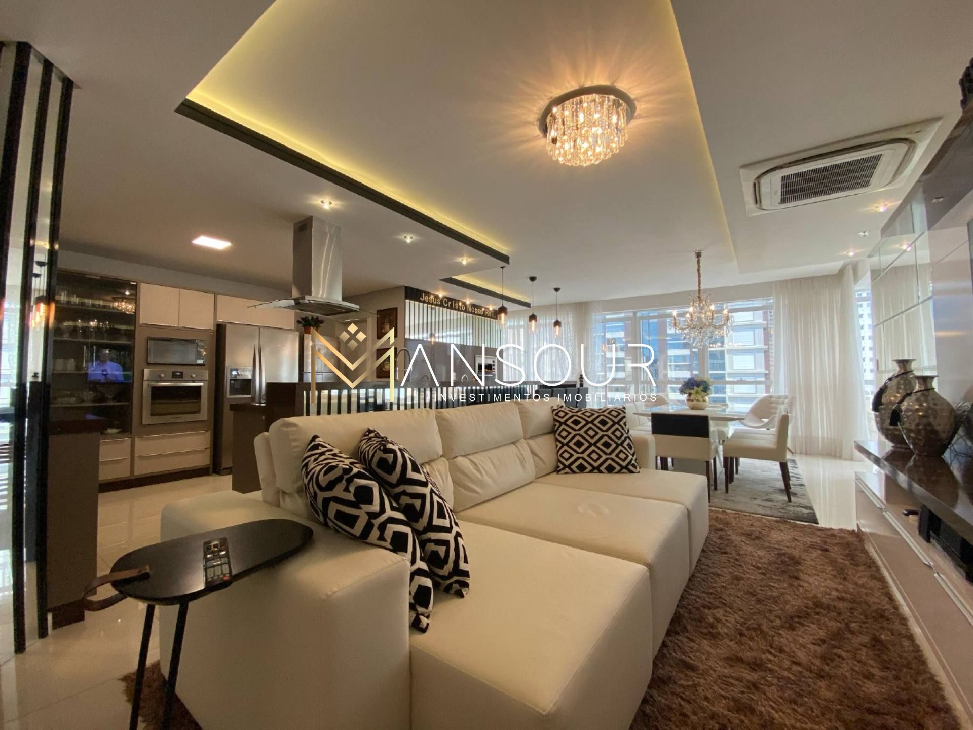 VISTA MAR FINAMENTE MOBILIADO Apartamento 04 suítes sendo 01 master