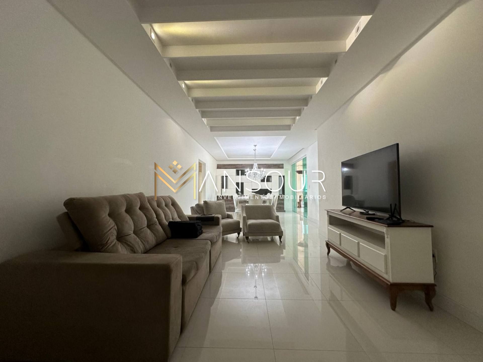 LOCALIZAÇÃO ESTRATÉGICA Apartamento 04 suítes