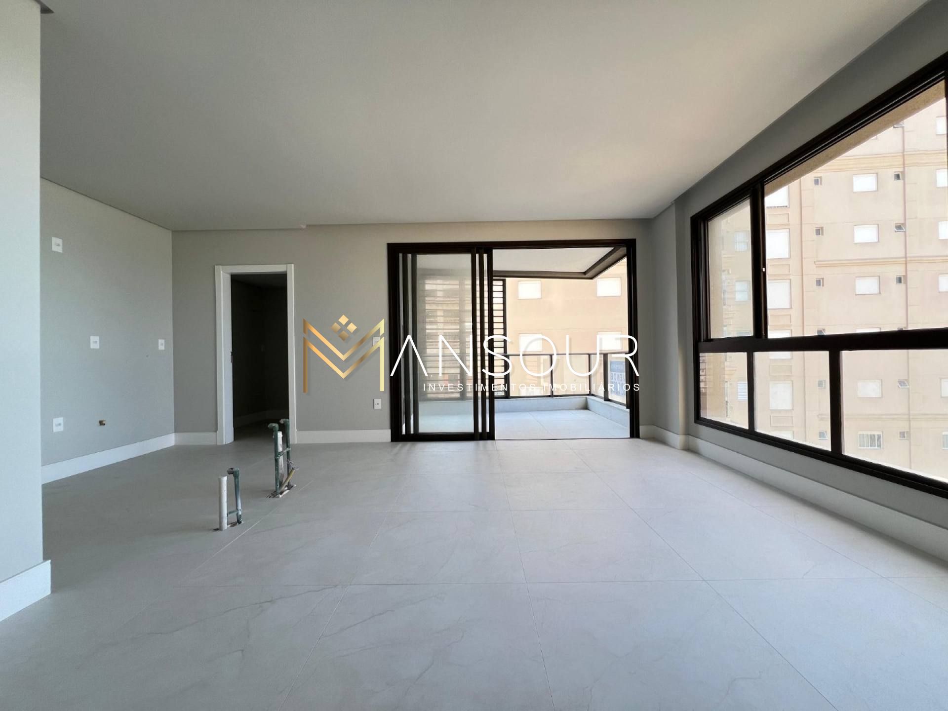 INFRAESTRUTURA COMPLETA Apartamento 03 suítes