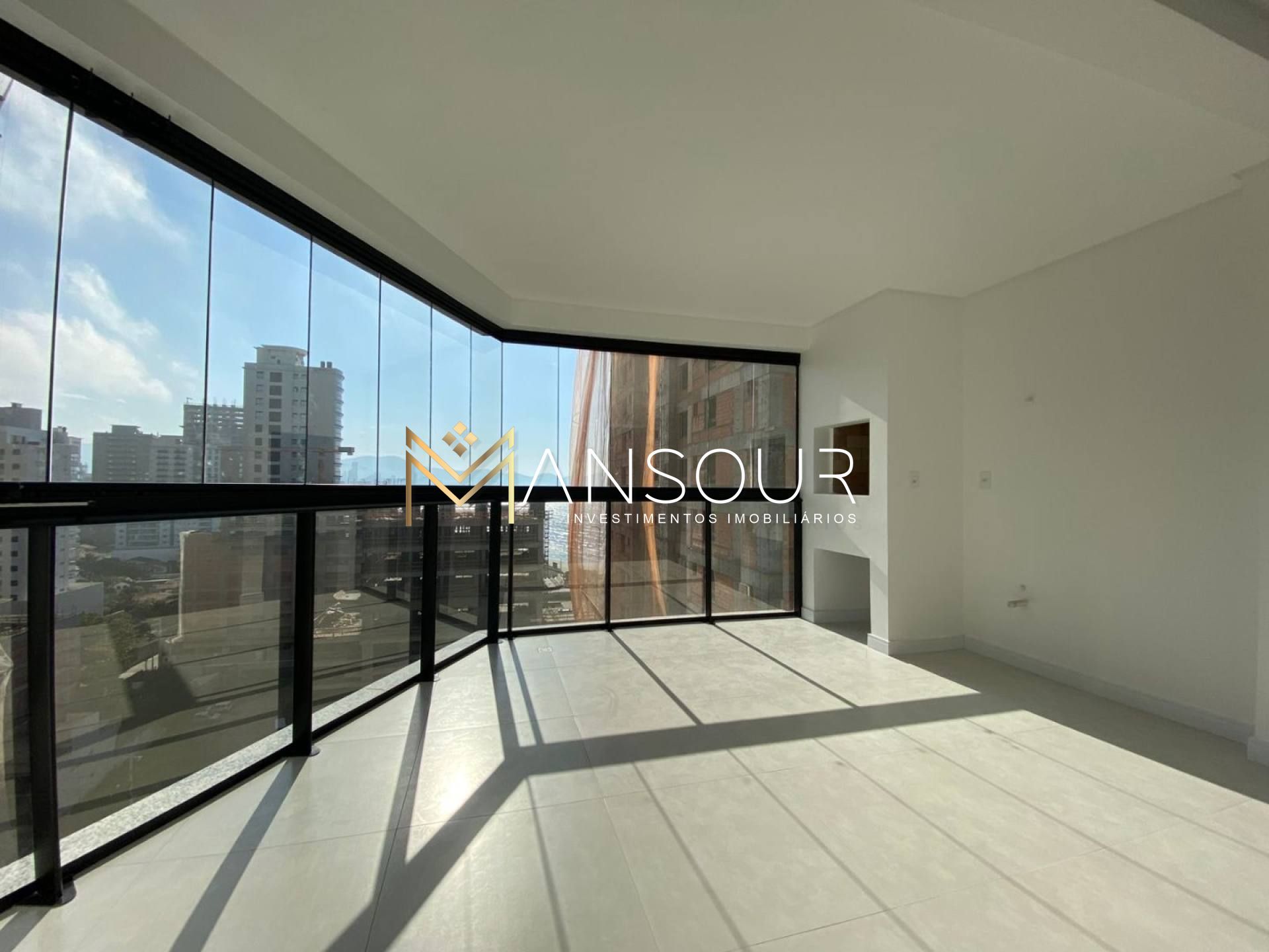 ALTA PADRÃO DE ACABAMENTO Apartamento 03 suítes