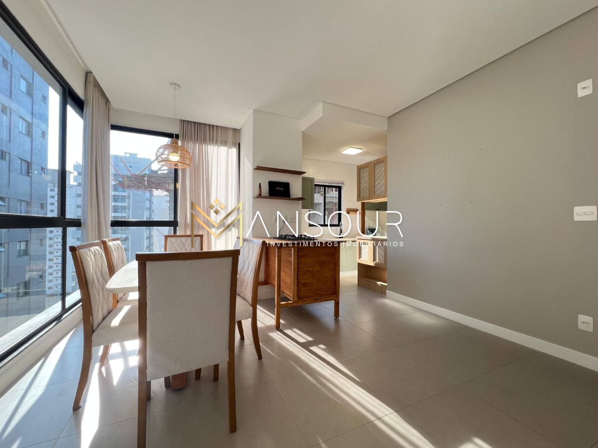 OPORTUNIDADE SEMI MOBILIADO Apartamento 02 suítes