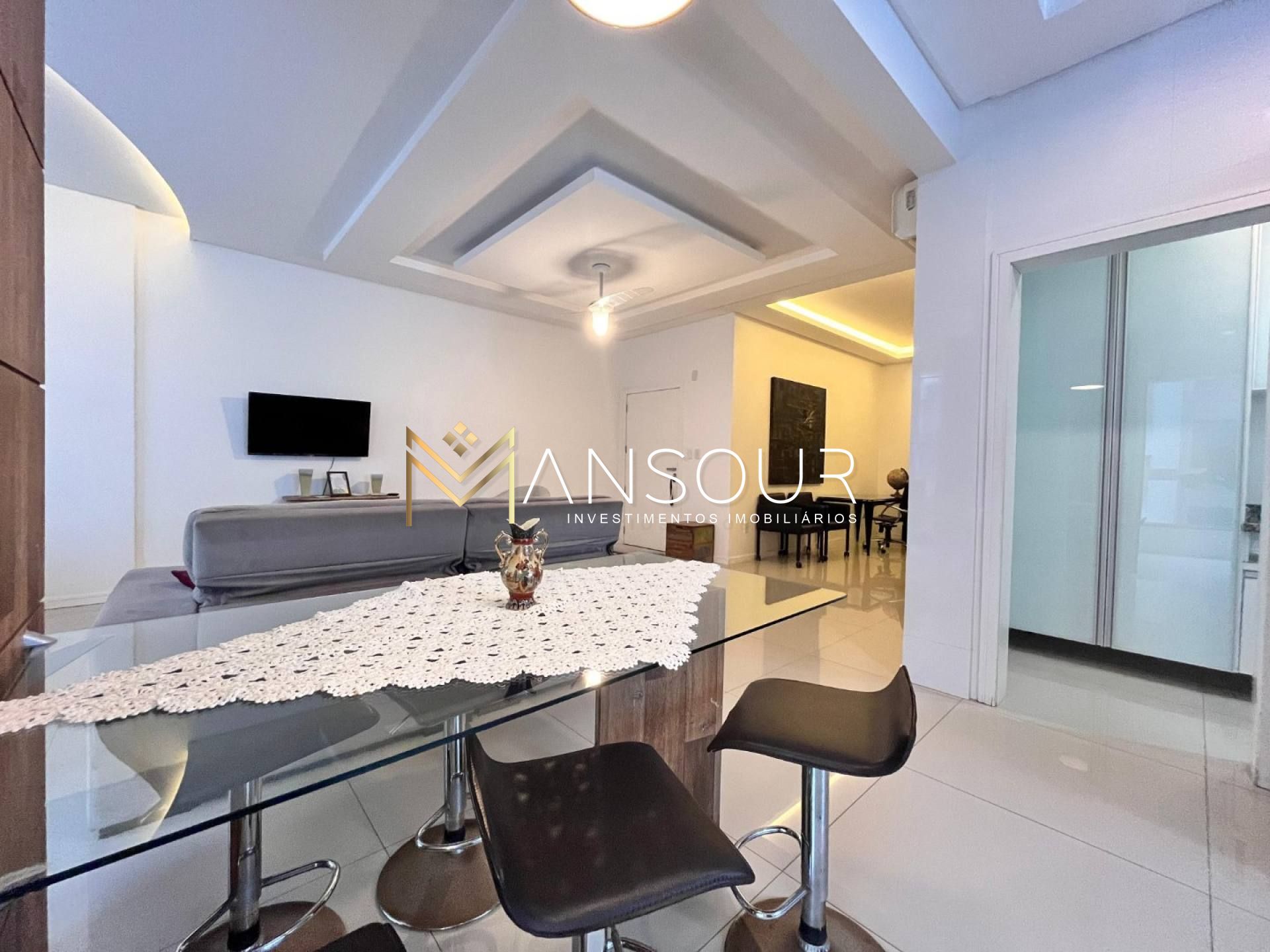MOBILIADO Apartamento 03 suítes