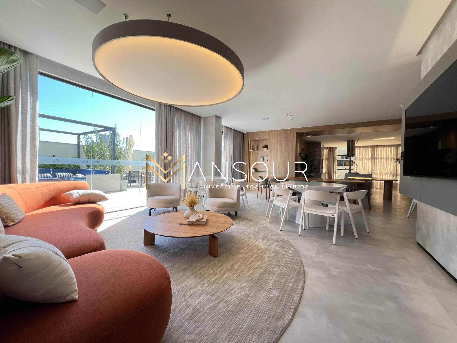 Apartamento Para Vender com 03 quartos 03 suítes no bairro Meia Praia em Itapema