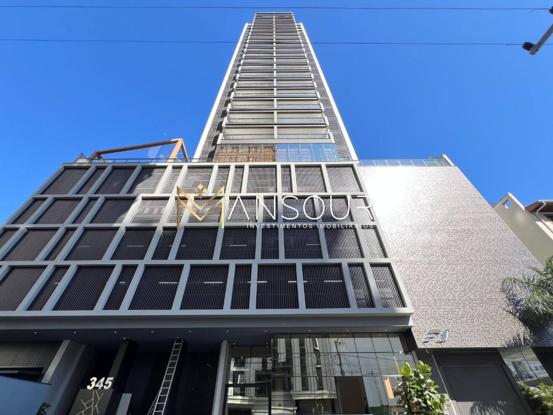 Apartamento Para Vender com 03 quartos 03 suítes no bairro Meia Praia em Itapema