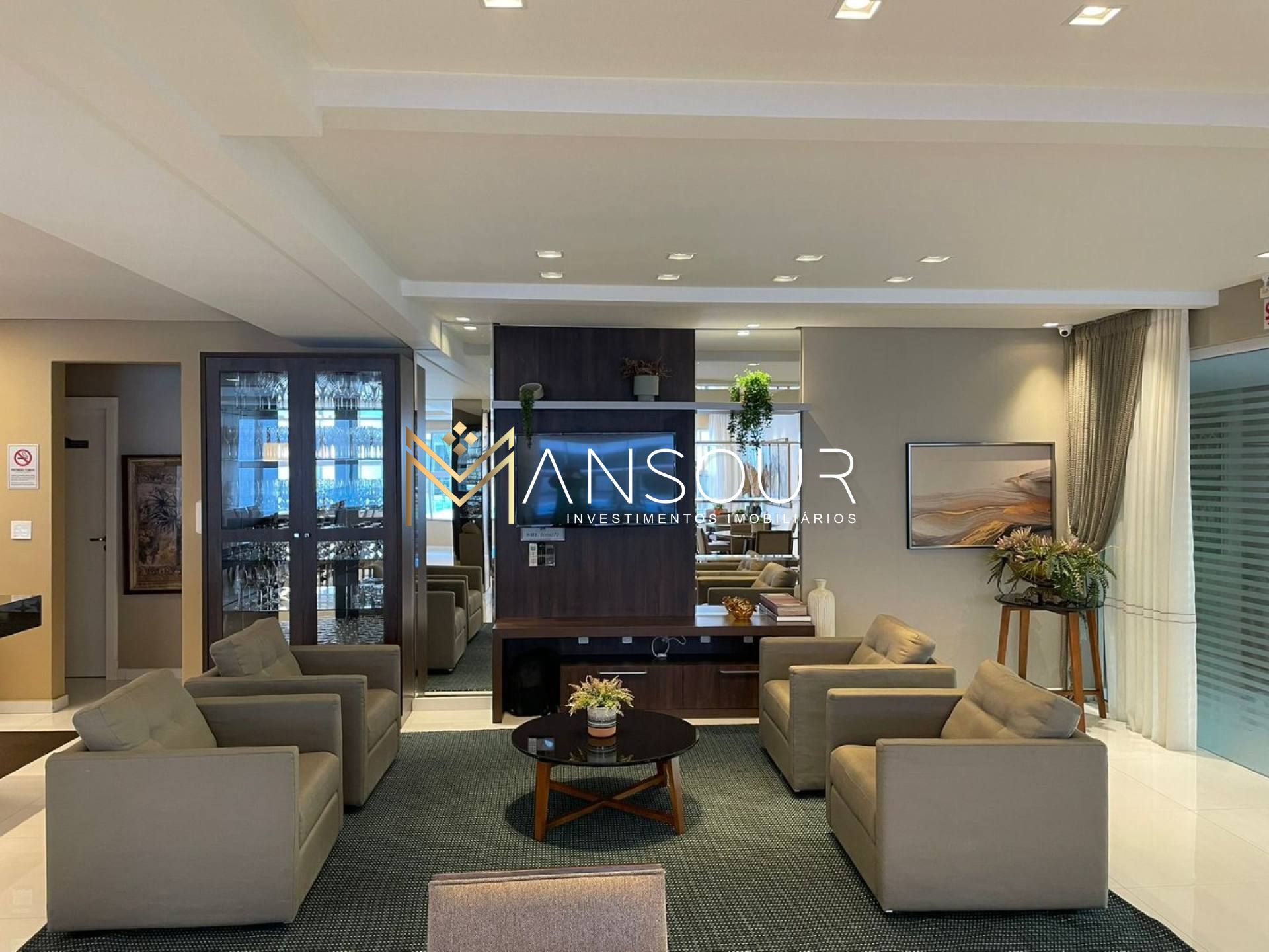 Apartamento Para Vender com 04 quartos 04 suítes no bairro Meia Praia em Itapema