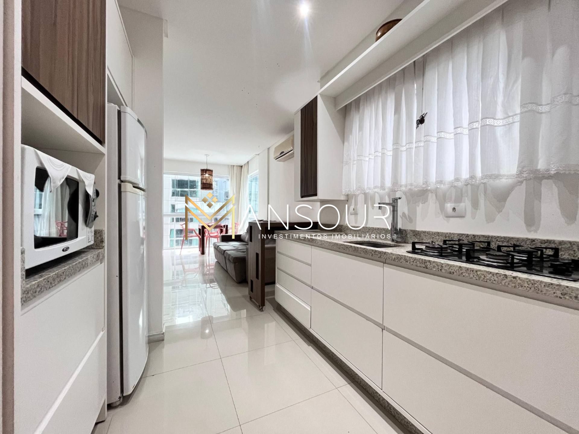 Apartamento Para Vender com 02 quartos 01 suítes no bairro Meia Praia em Itapema