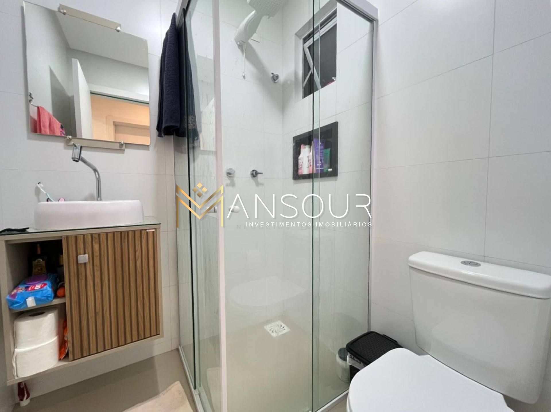 Apartamento Para Vender com 02 quartos 01 suítes no bairro Morretes em Itapema