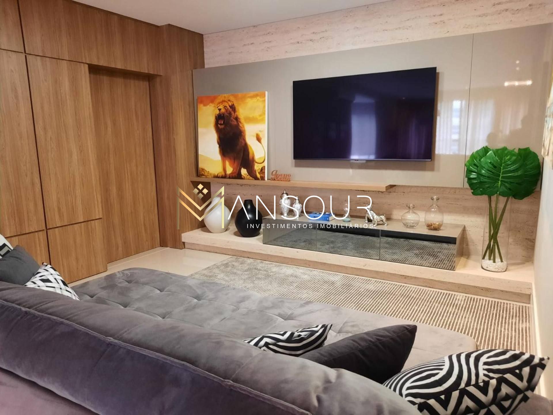 Apartamento Para Vender com 04 quartos 04 suítes no bairro Meia Praia em Itapema