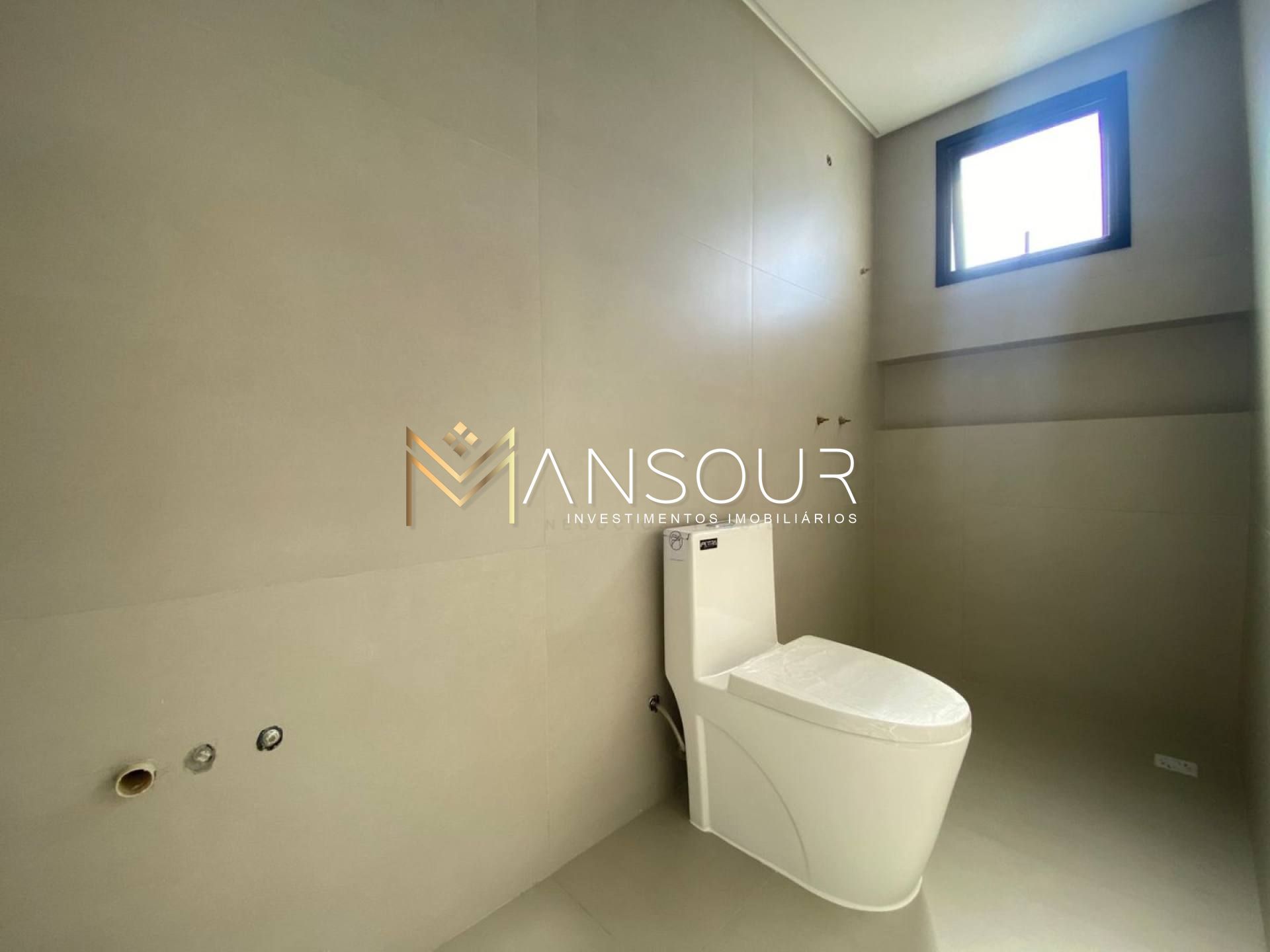 Apartamento Para Vender com 03 quartos 03 suítes no bairro Pereque em Porto Belo