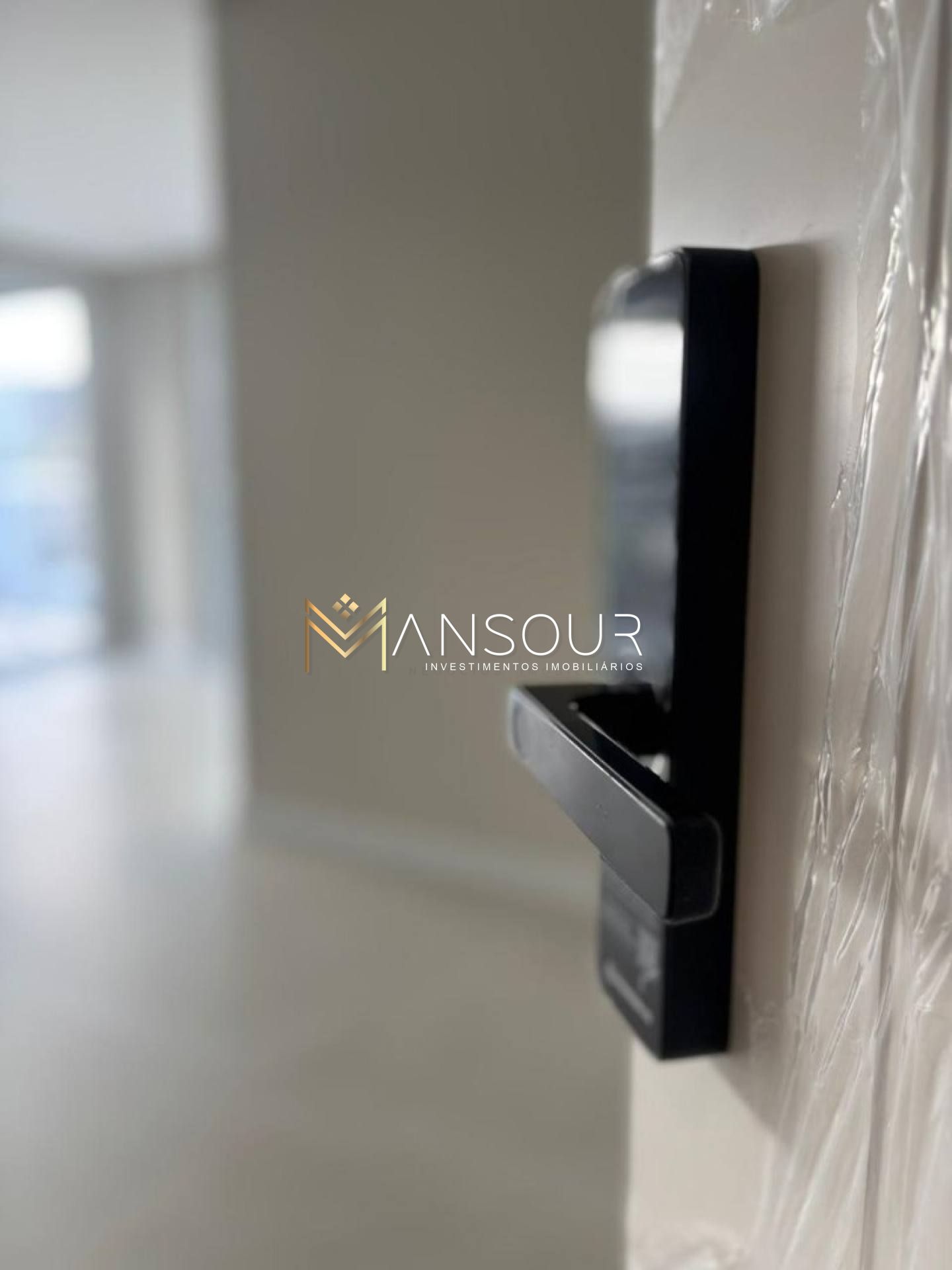 Apartamento Para Vender com 03 quartos 03 suítes no bairro Centro em Itapema