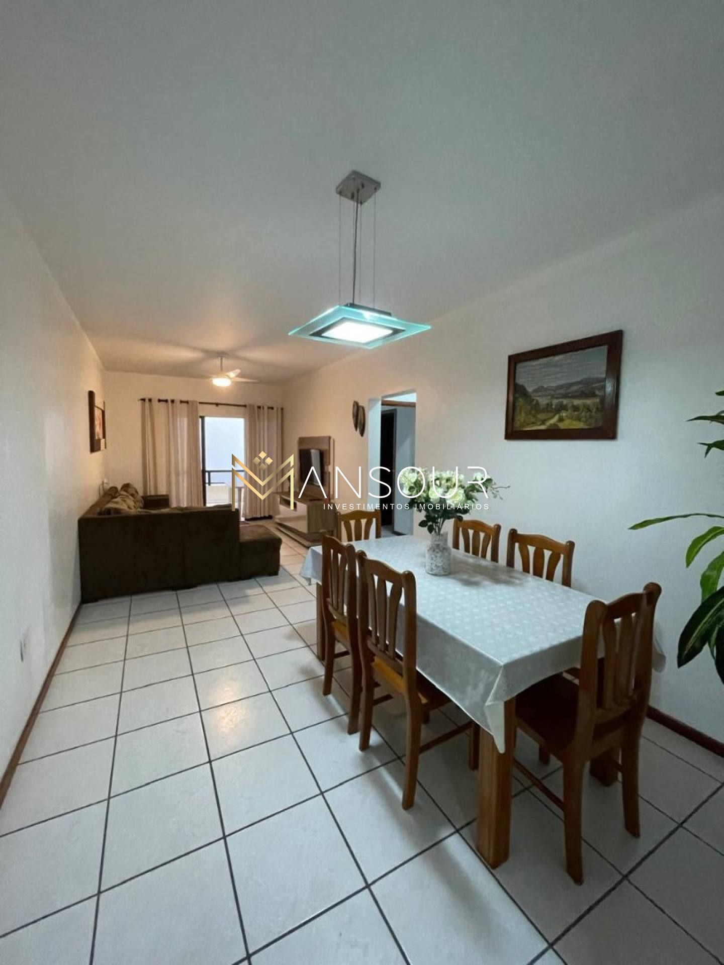 Apartamento Para Vender com 03 quartos 01 suítes no bairro Meia Praia em Itapema