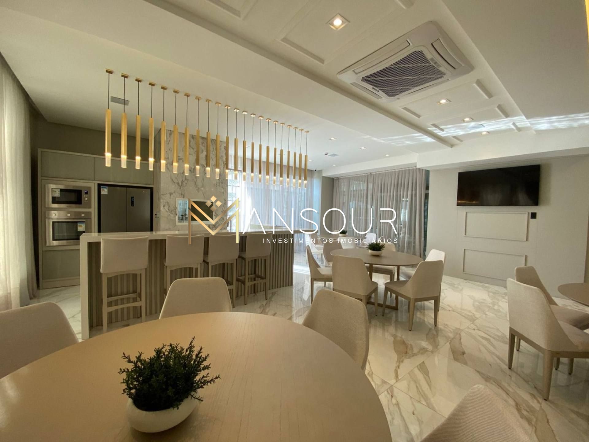 Apartamento Para Vender com 04 quartos 04 suítes no bairro Meia Praia em Itapema