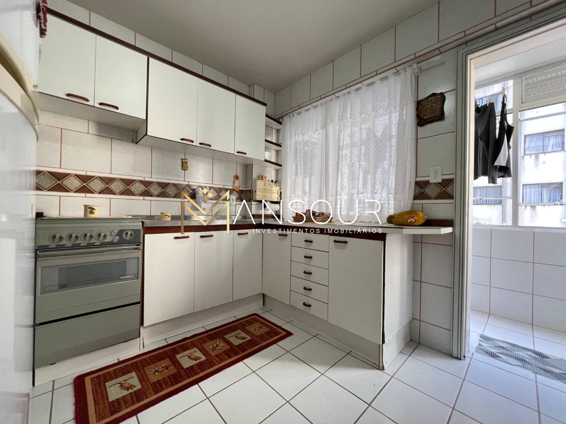 Apartamento Para Vender com 03 quartos 01 suítes no bairro Meia Praia em Itapema