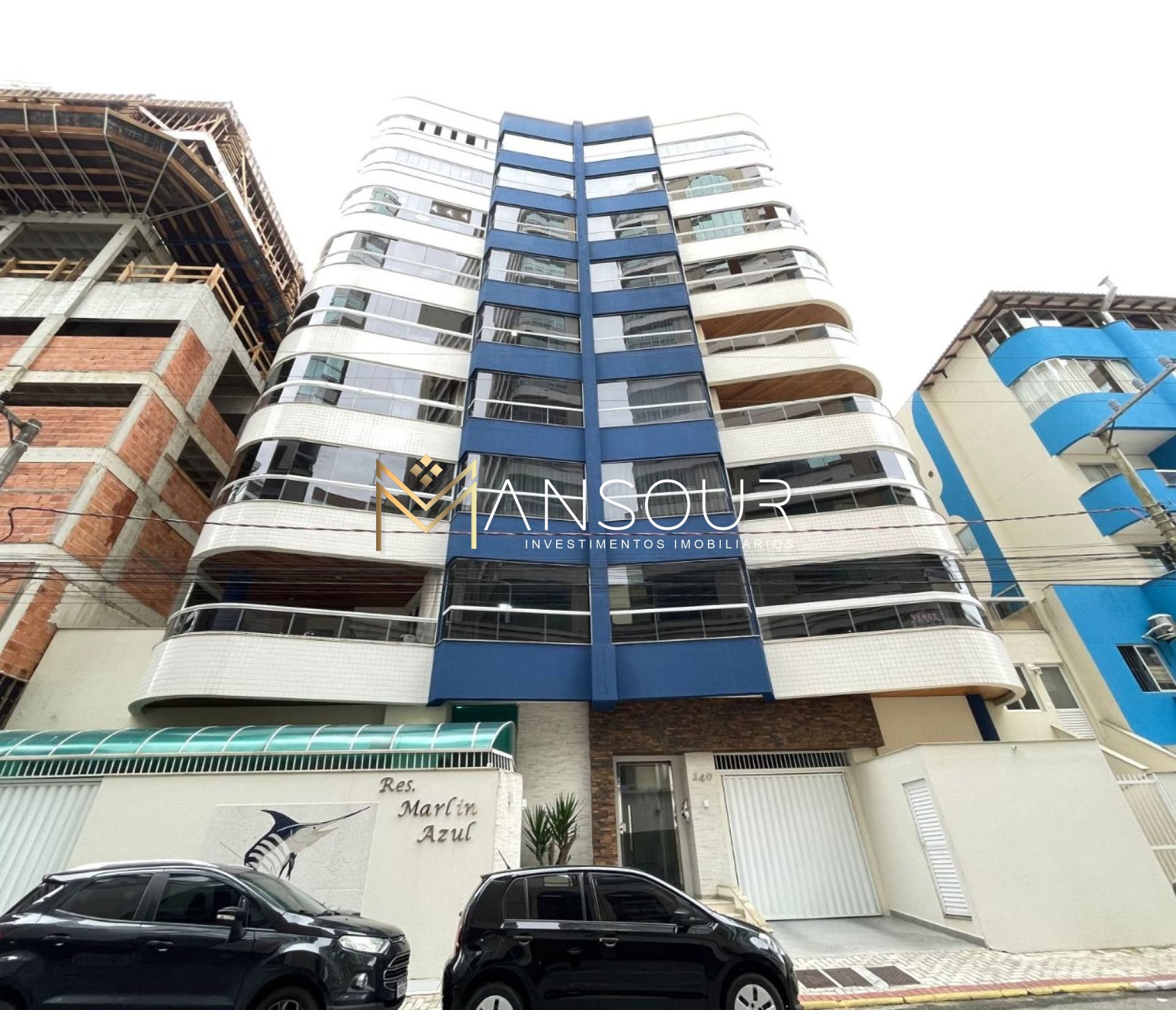 Apartamento Para Vender com 03 quartos 01 suítes no bairro Meia Praia em Itapema