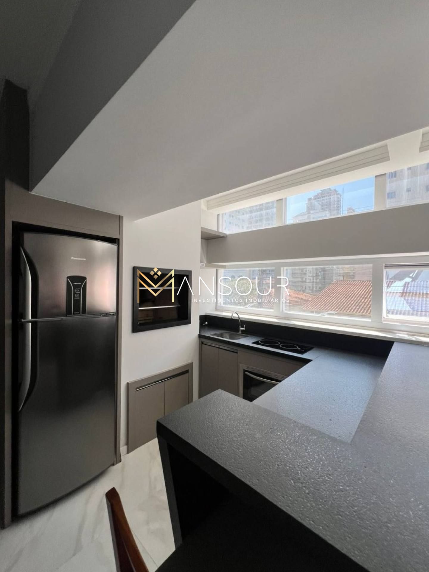 Oportunidade Imperdível em Meia Praia