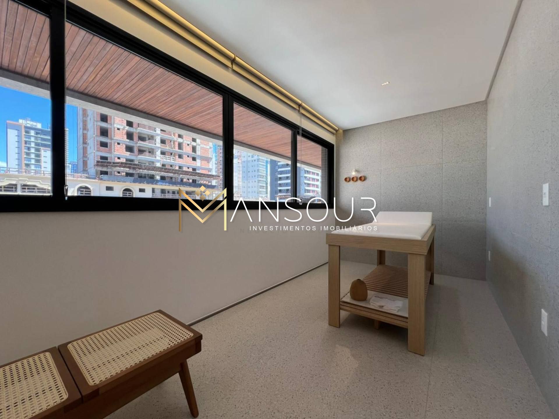 Apartamento Para Vender no bairro Meia Praia em Itapema