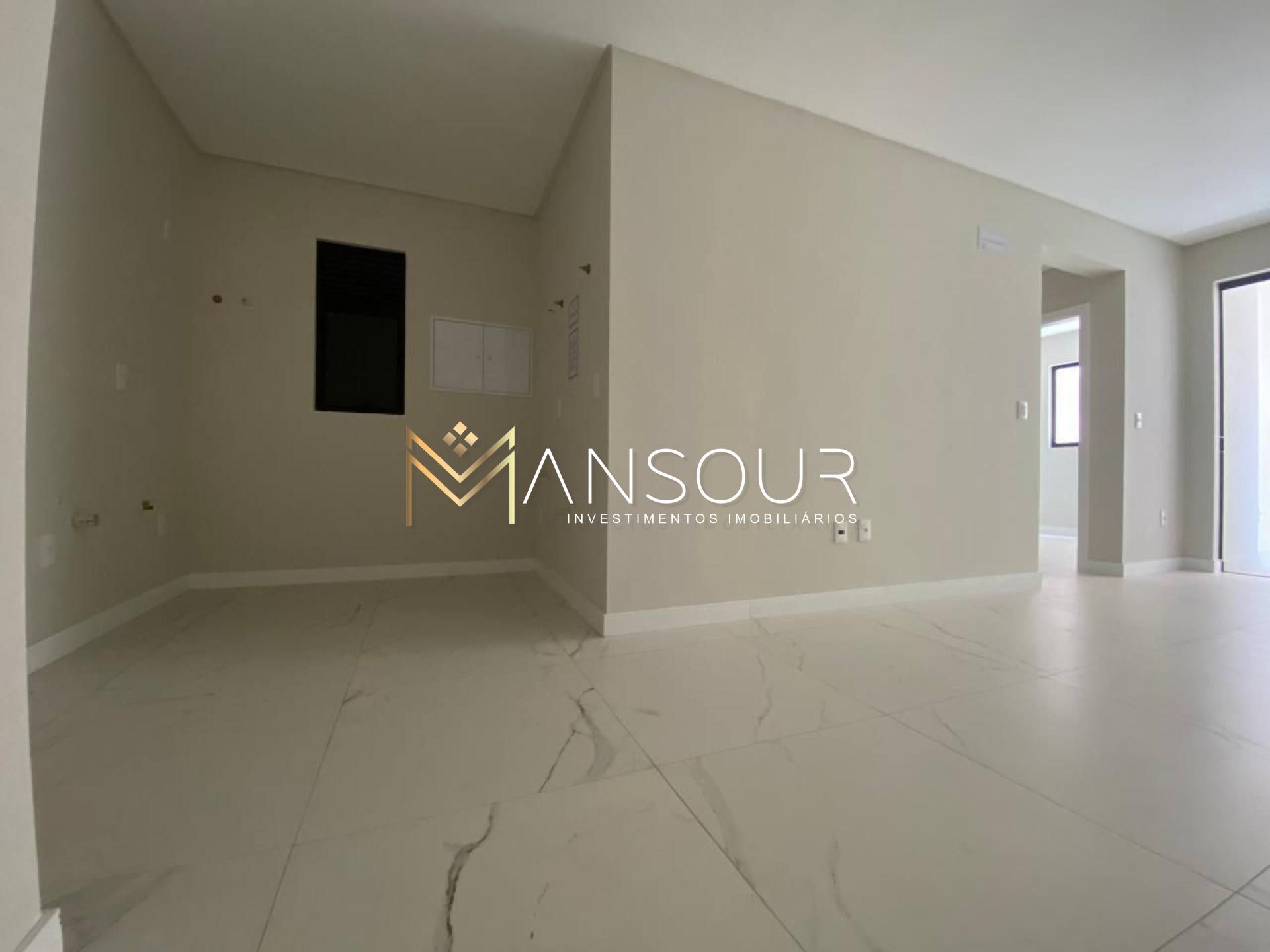 Apartamento Para Vender com 02 quartos 01 suítes no bairro Morretes em Itapema