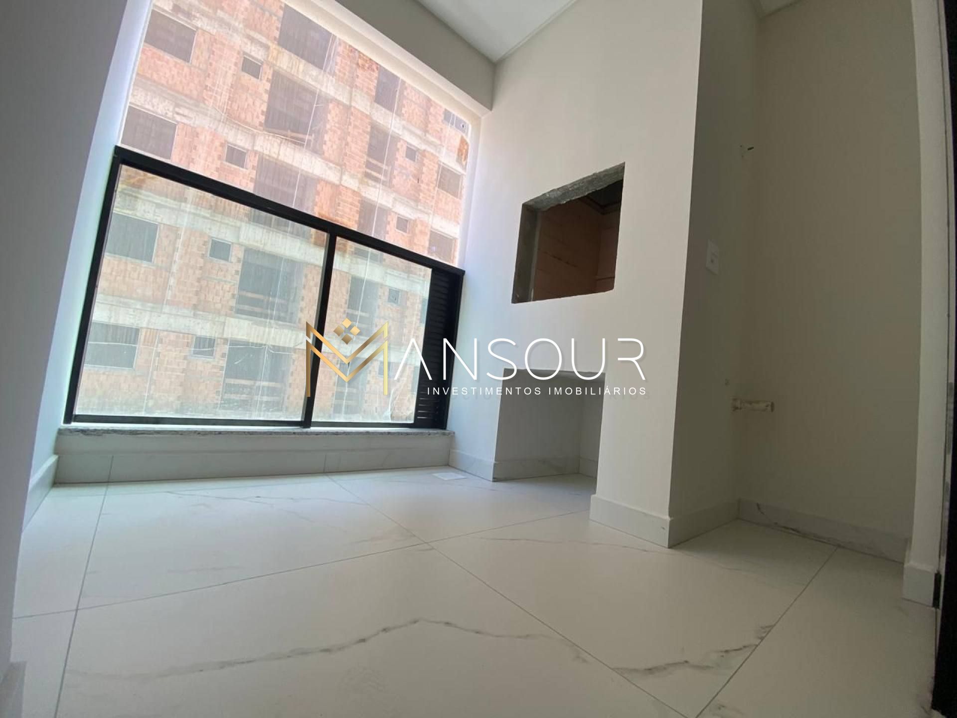 Apartamento Para Vender com 02 quartos 01 suítes no bairro Morretes em Itapema