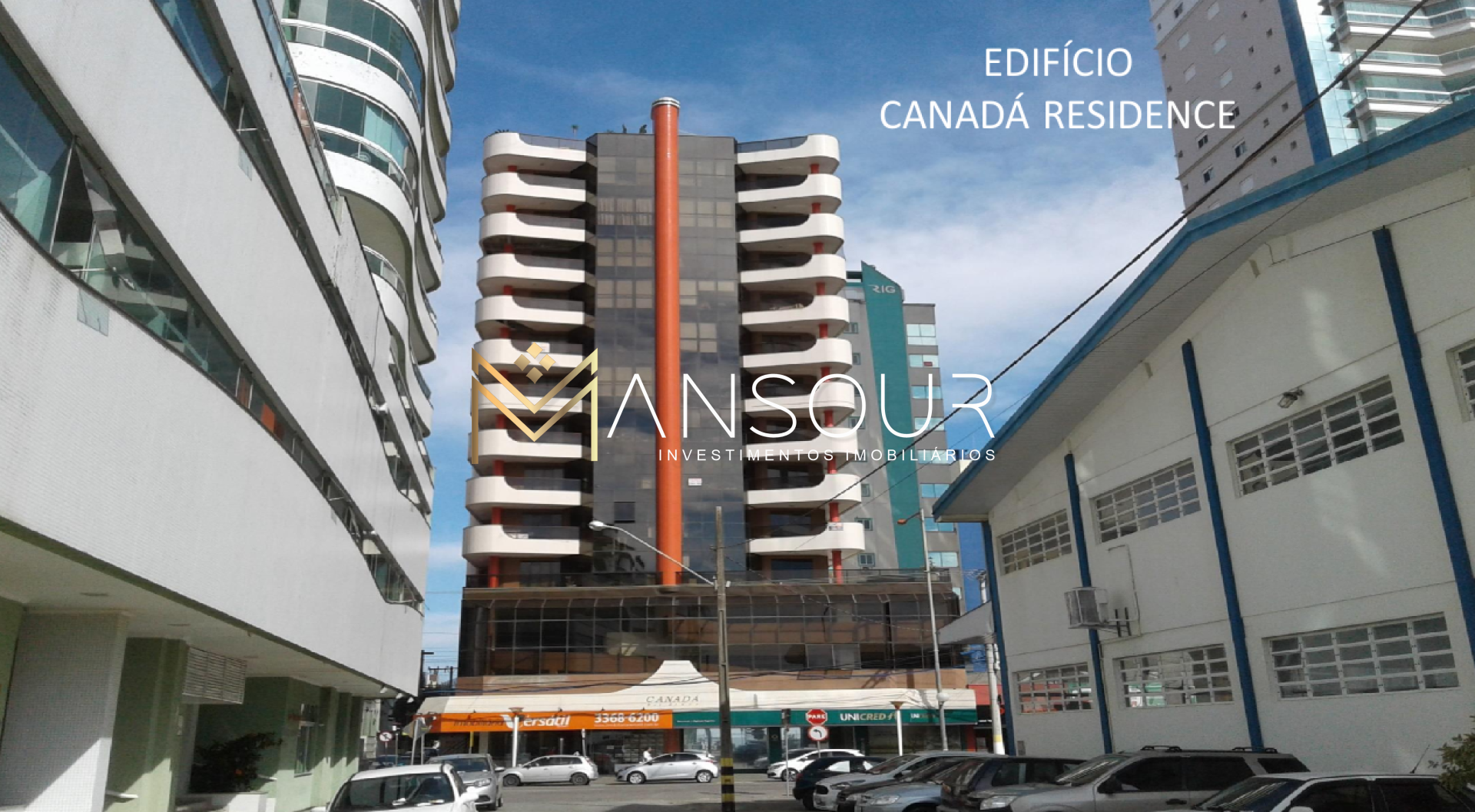 Apartamento Para Vender com 04 quartos 04 suítes no bairro Meia Praia em Itapema