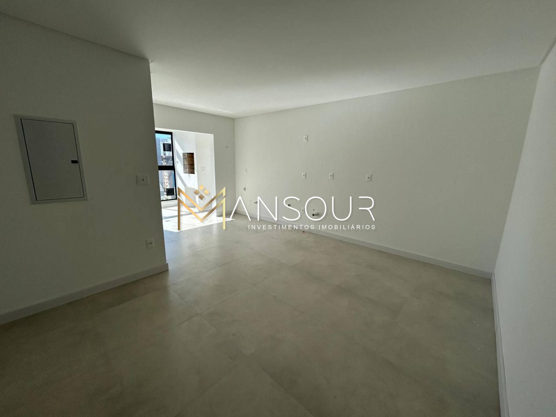 Apartamento Para Vender com 01 quartos 01 suítes no bairro Morretes em Itapema