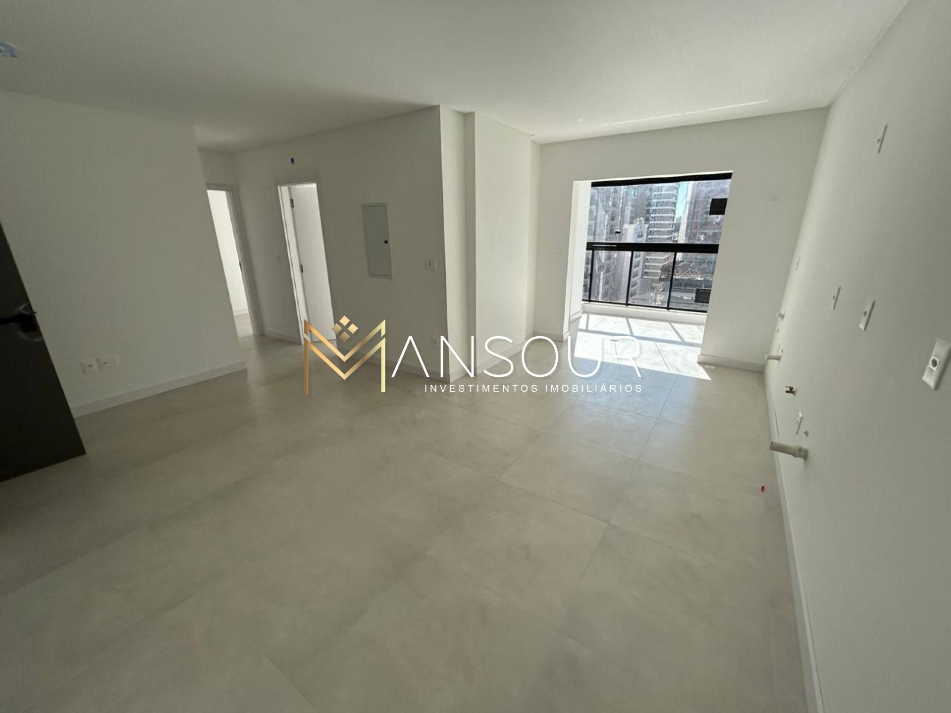 Apartamento Para Vender com 01 quartos 01 suítes no bairro Morretes em Itapema