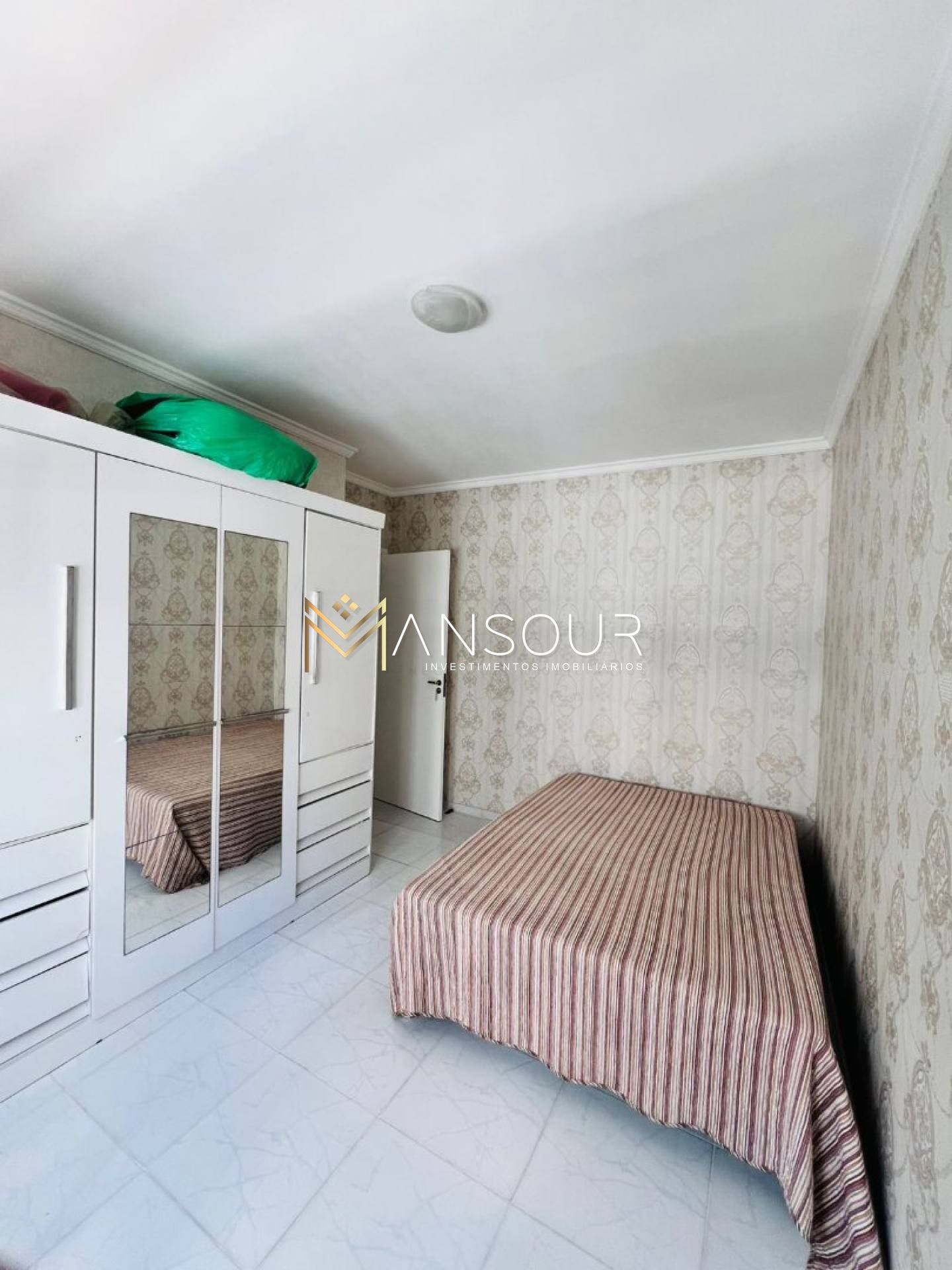 Apartamento Para Vender com 03 quartos 01 suítes no bairro Meia Praia em Itapema