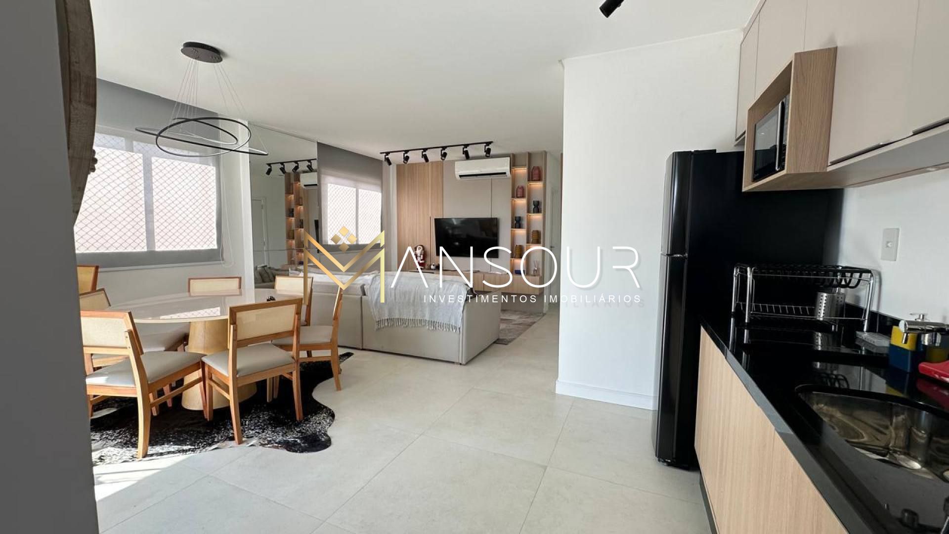 Apartamento Para Vender com 2 quartos 2 suítes no bairro Pereque em Porto Belo