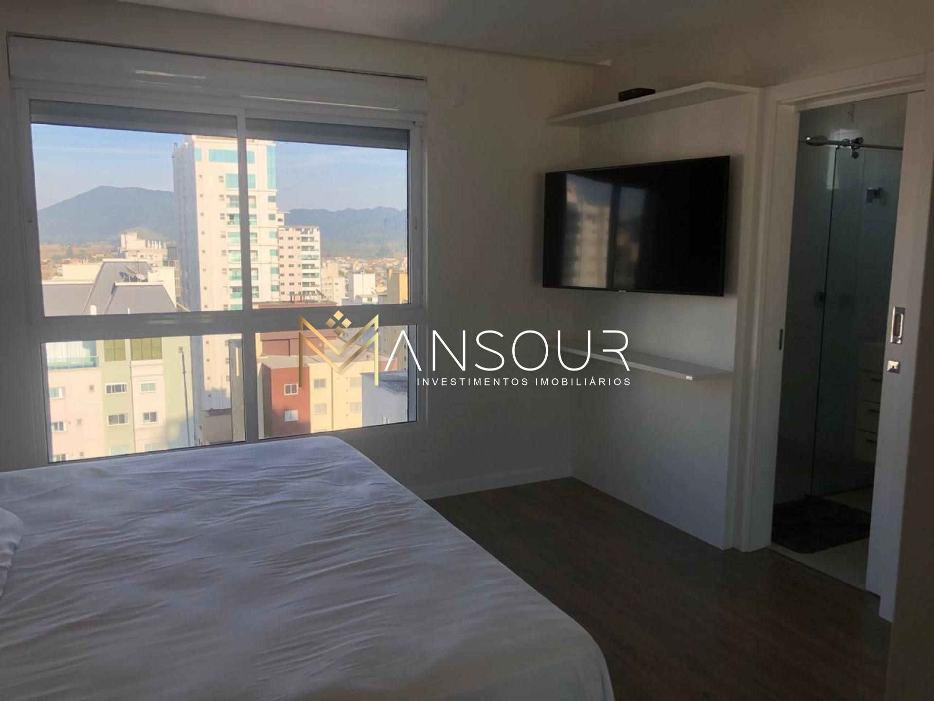 Apartamento Para Vender com 04 quartos 04 suítes no bairro Meia Praia em Itapema